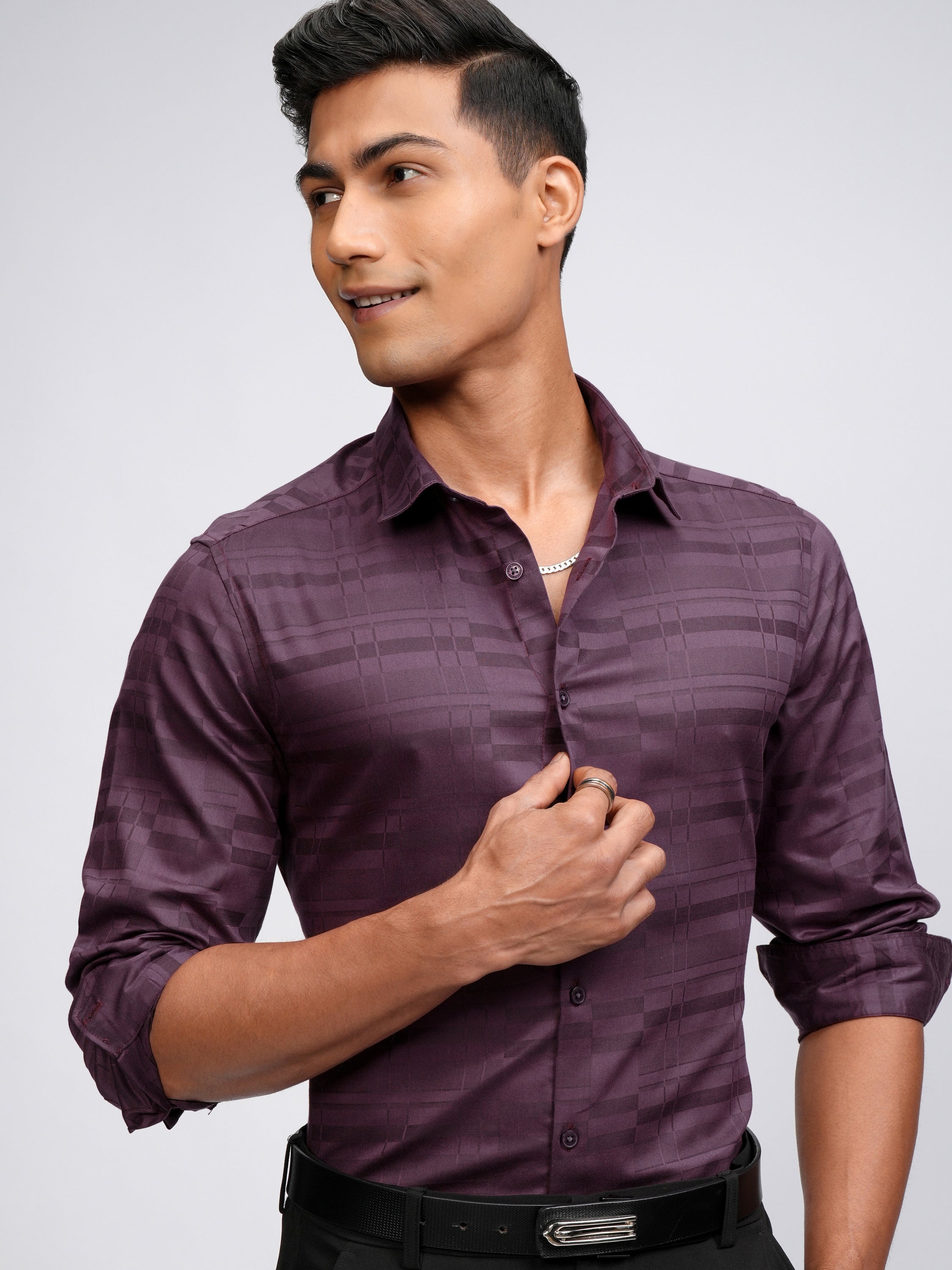 Highlander Men Purple Self Design Slim Fit Casual Shirt - Purple - Image 1