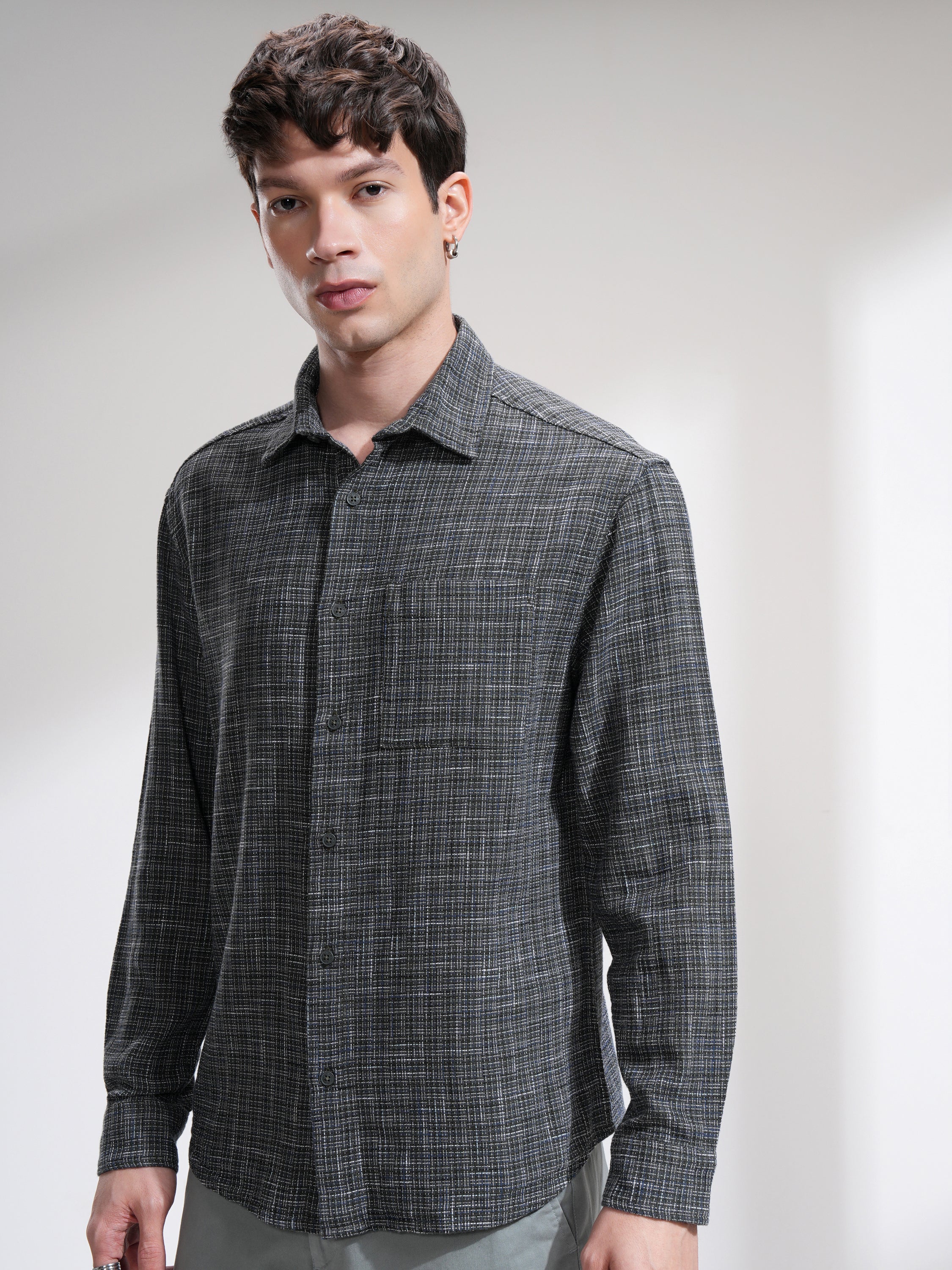 Highlander Men Grey Checked Relaxed Fit Casual Shirt - Grey - Image 4