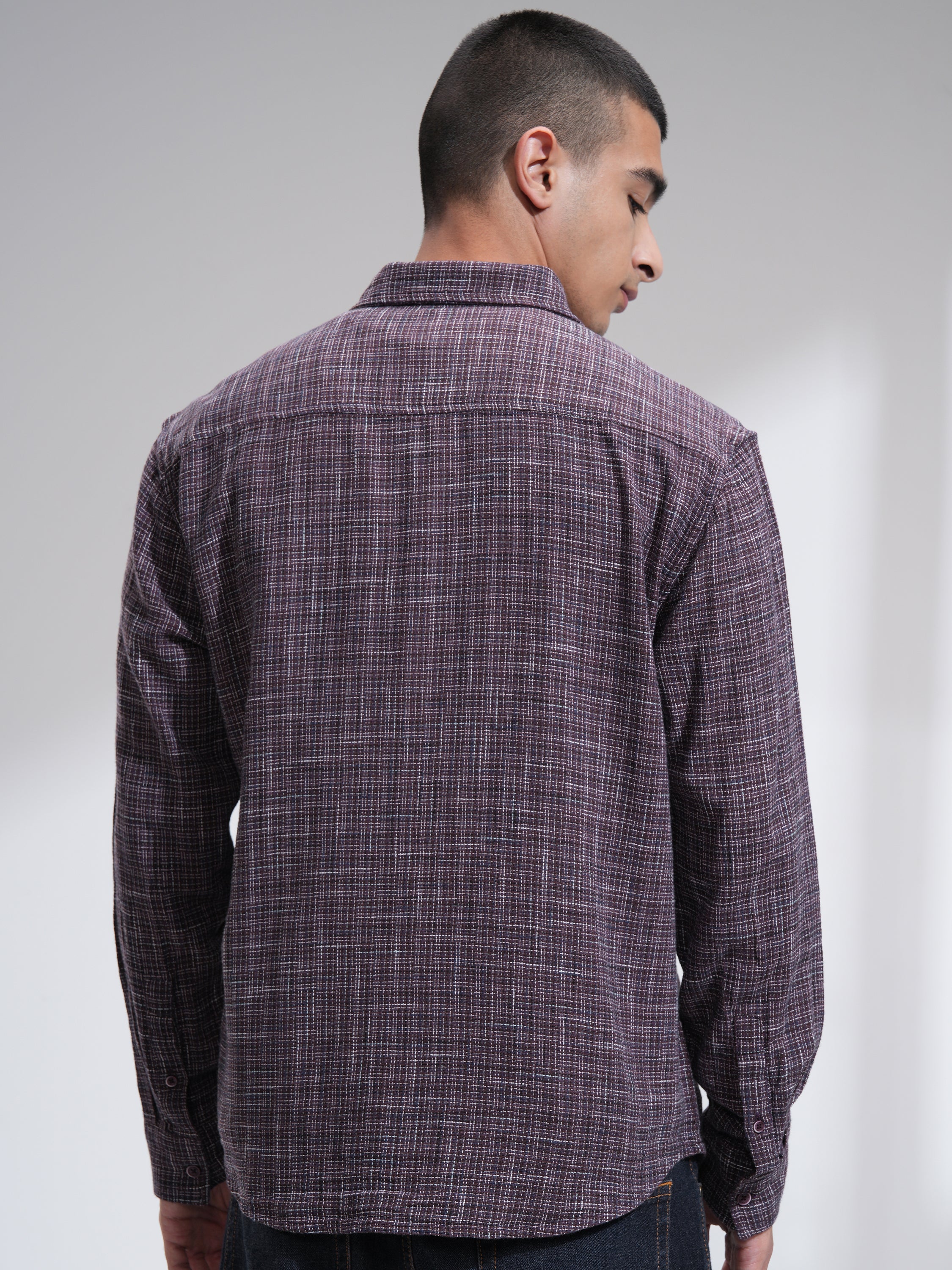 Highlander Men Purple Self Design Relaxed Fit Casual Shirt - Purple - Image 3