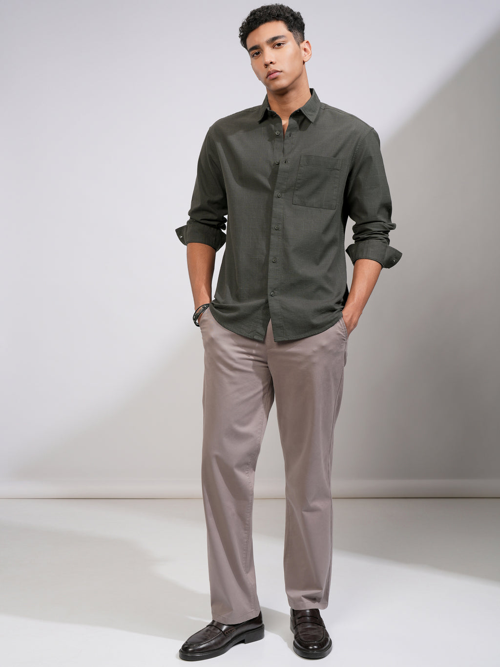 Highlander Men Olive Checked Relaxed Fit Casual Shirt - Olive - Image 2