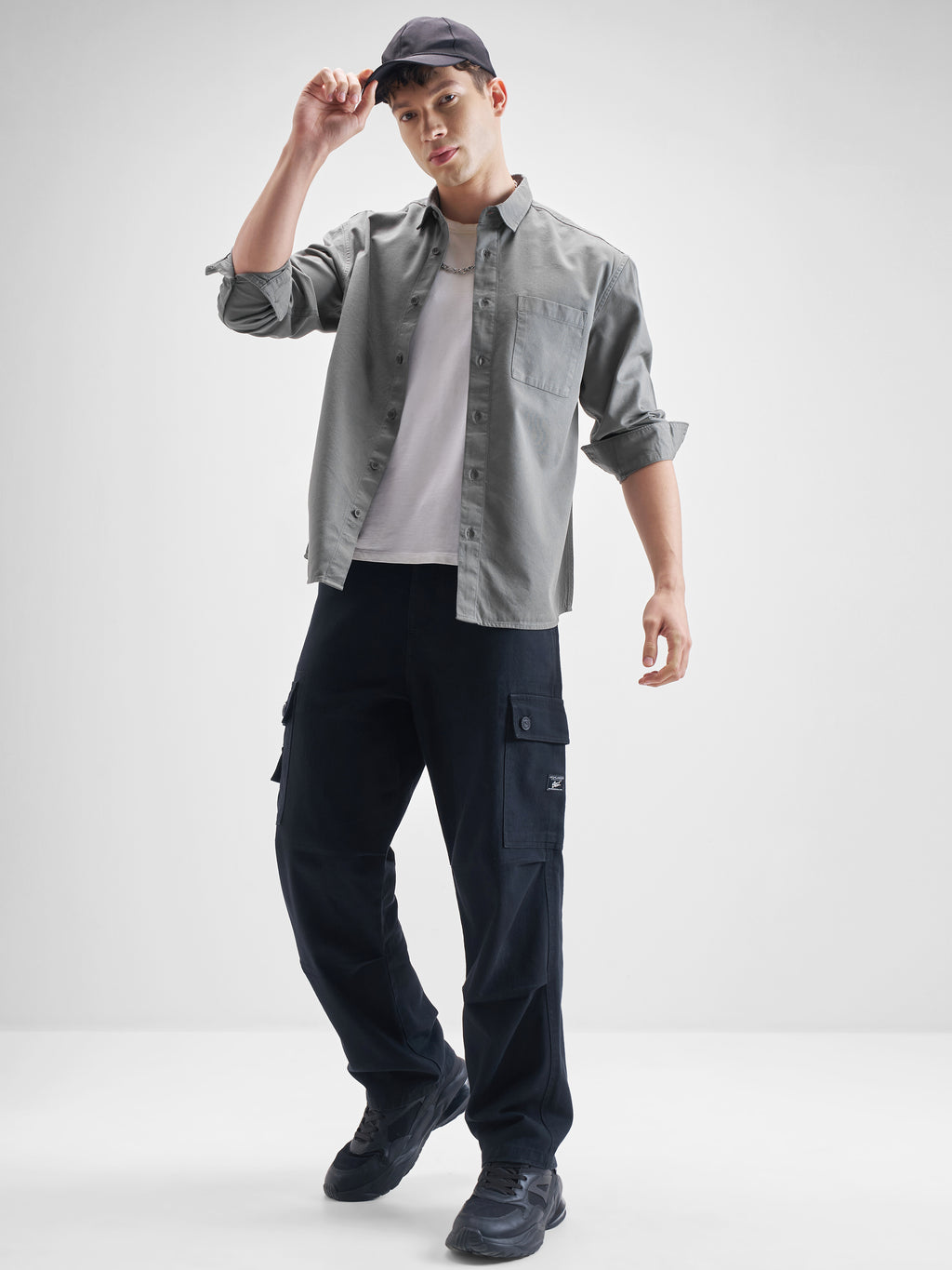 Highlander Men Grey Solid Relaxed Fit Casual Shirt - Grey - Image 2