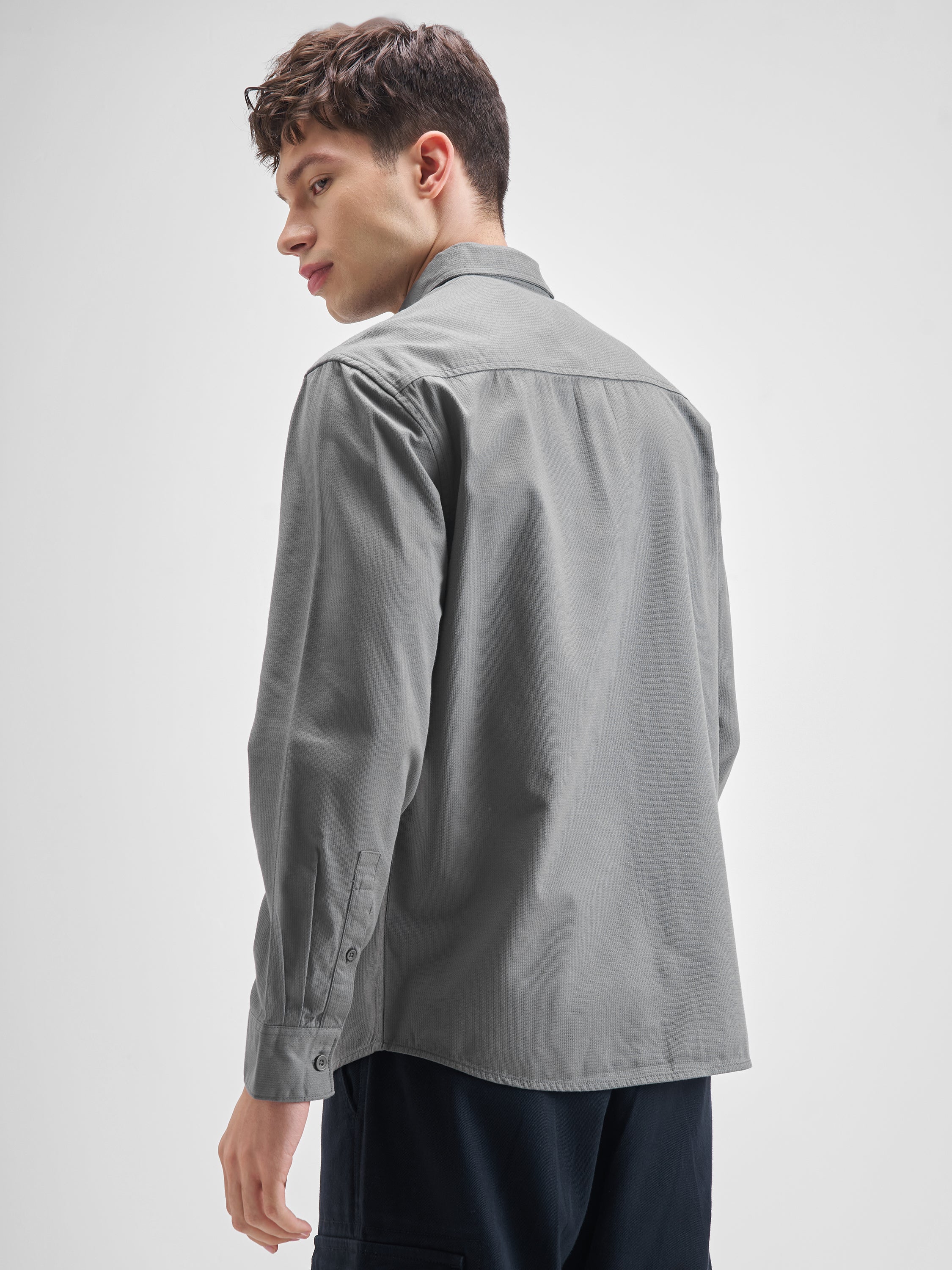 Highlander Men Grey Solid Relaxed Fit Casual Shirt - Grey - Image 3