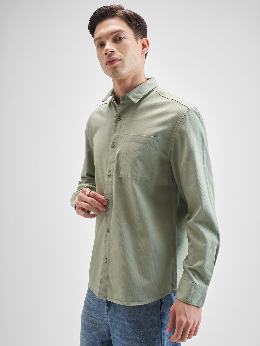 Highlander Men Olive Solid Relaxed Fit Casual Shirt - Olive - Image 4