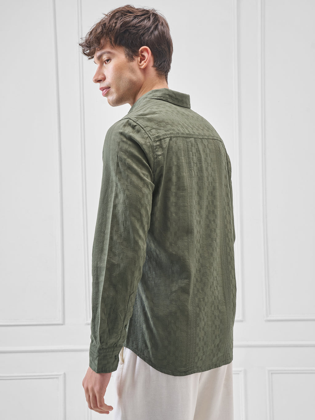 Highlander Men Green Self Design Slim Fit Casual Shirt - Green - Image 3