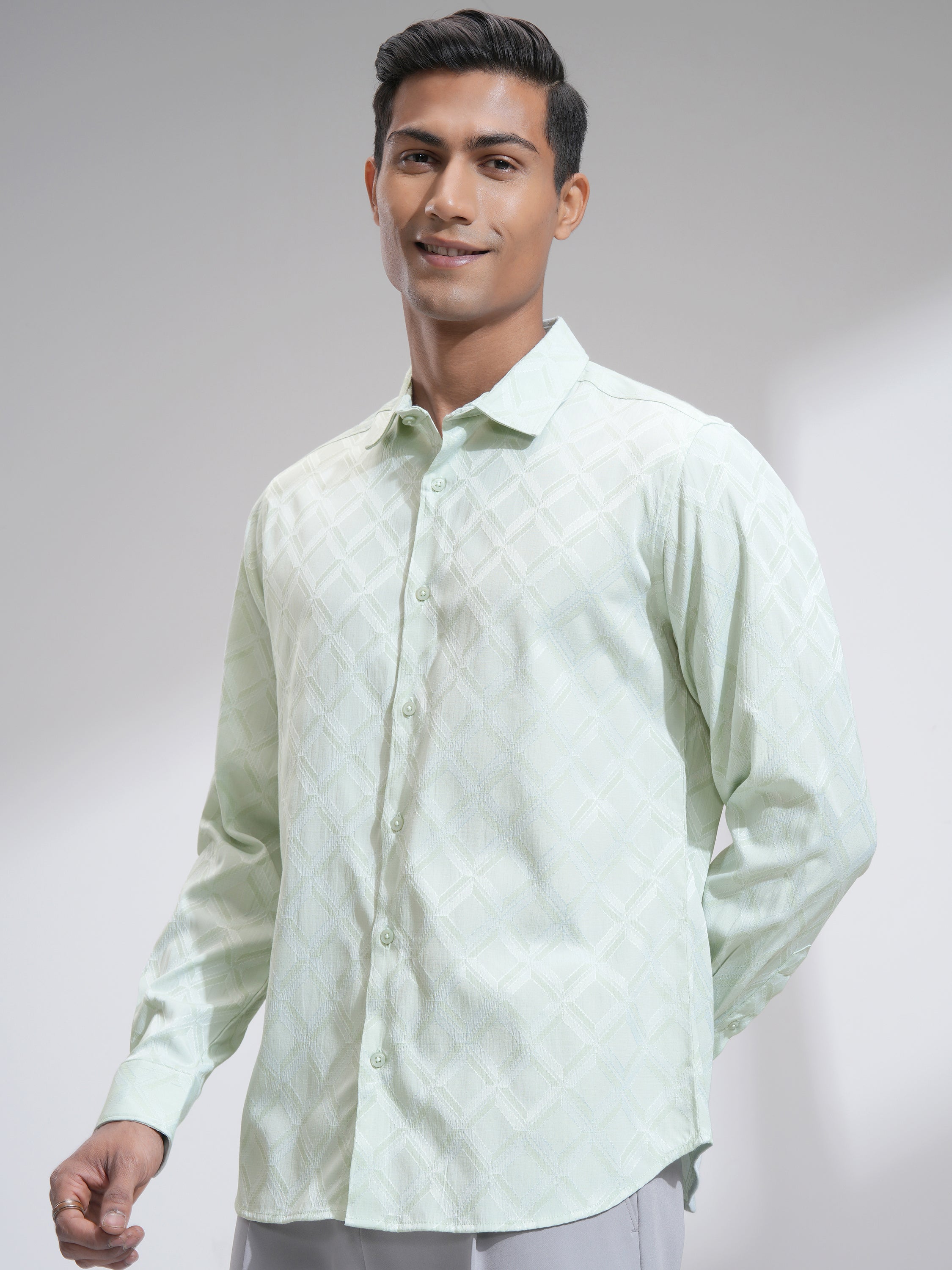 Highlander Men Green Textured Slim Fit Casual Shirt - Green - Image 4