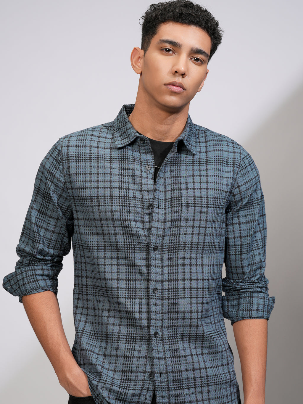 Highlander Men Blue Checked Slim Fit Casual Shirt - Blue - Image 1