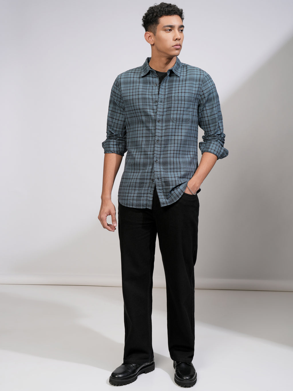 Highlander Men Blue Checked Slim Fit Casual Shirt - Blue - Image 2