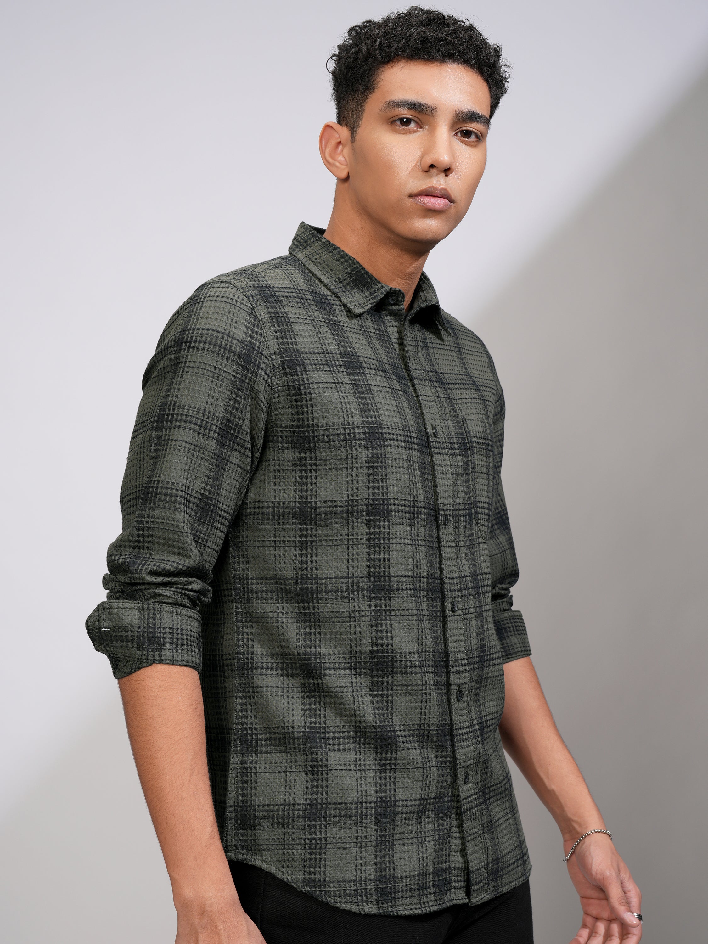 Highlander Men Olive Checked Slim Fit Casual Shirt - Olive - Image 6