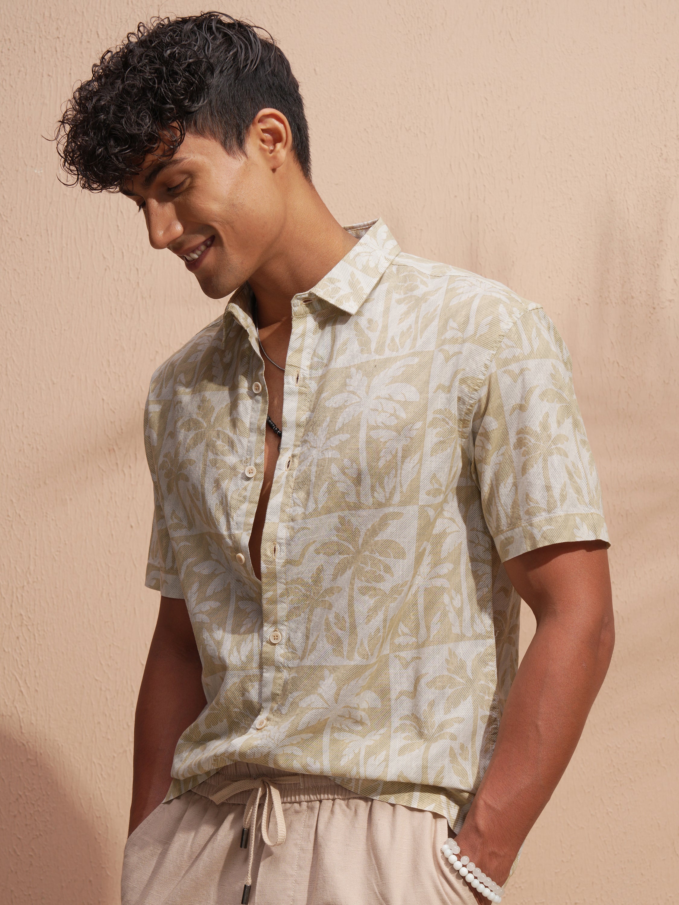 Highlander Men Off White Printed Relaxed Fit Casual Shirt - Off White - Image 4