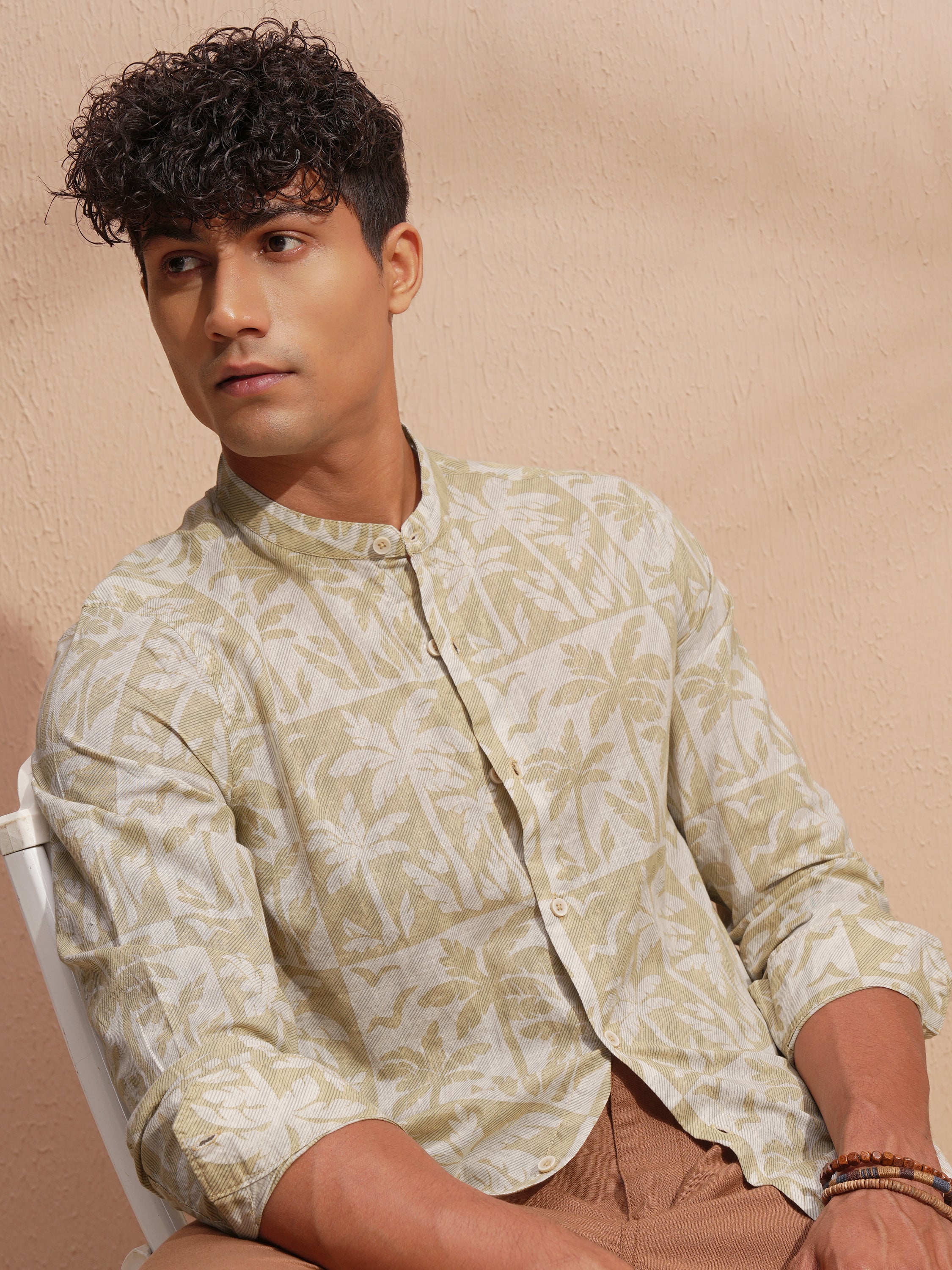 Highlander Men Off White Printed Slim Fit Casual Shirt - Off White - Image 1
