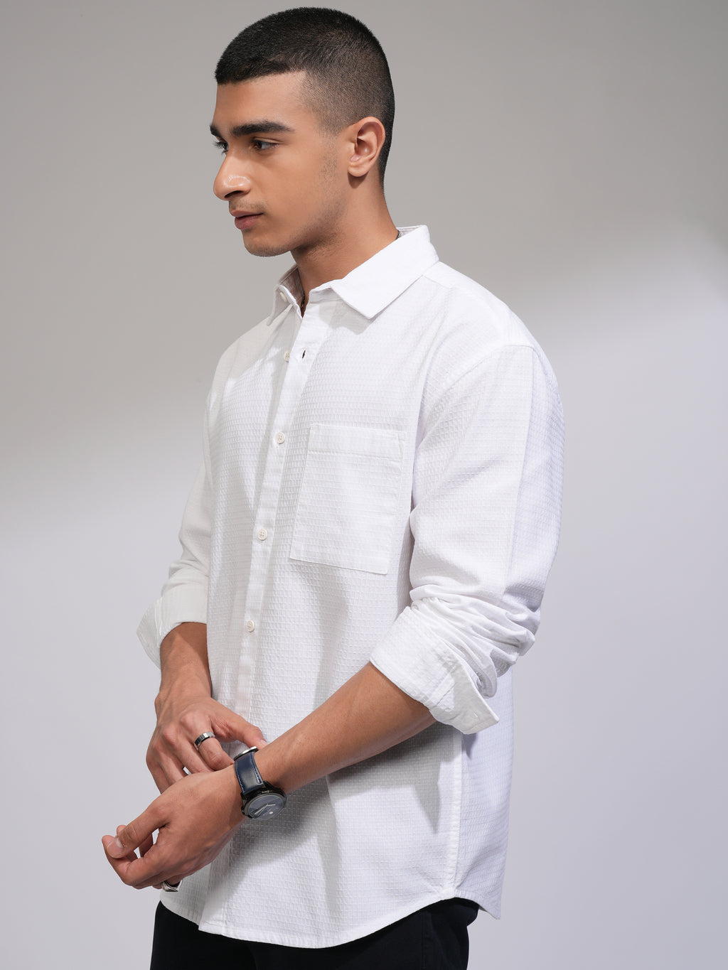 Highlander Men Black Textured Relaxed Fit Casual Shirt - White - Image 4