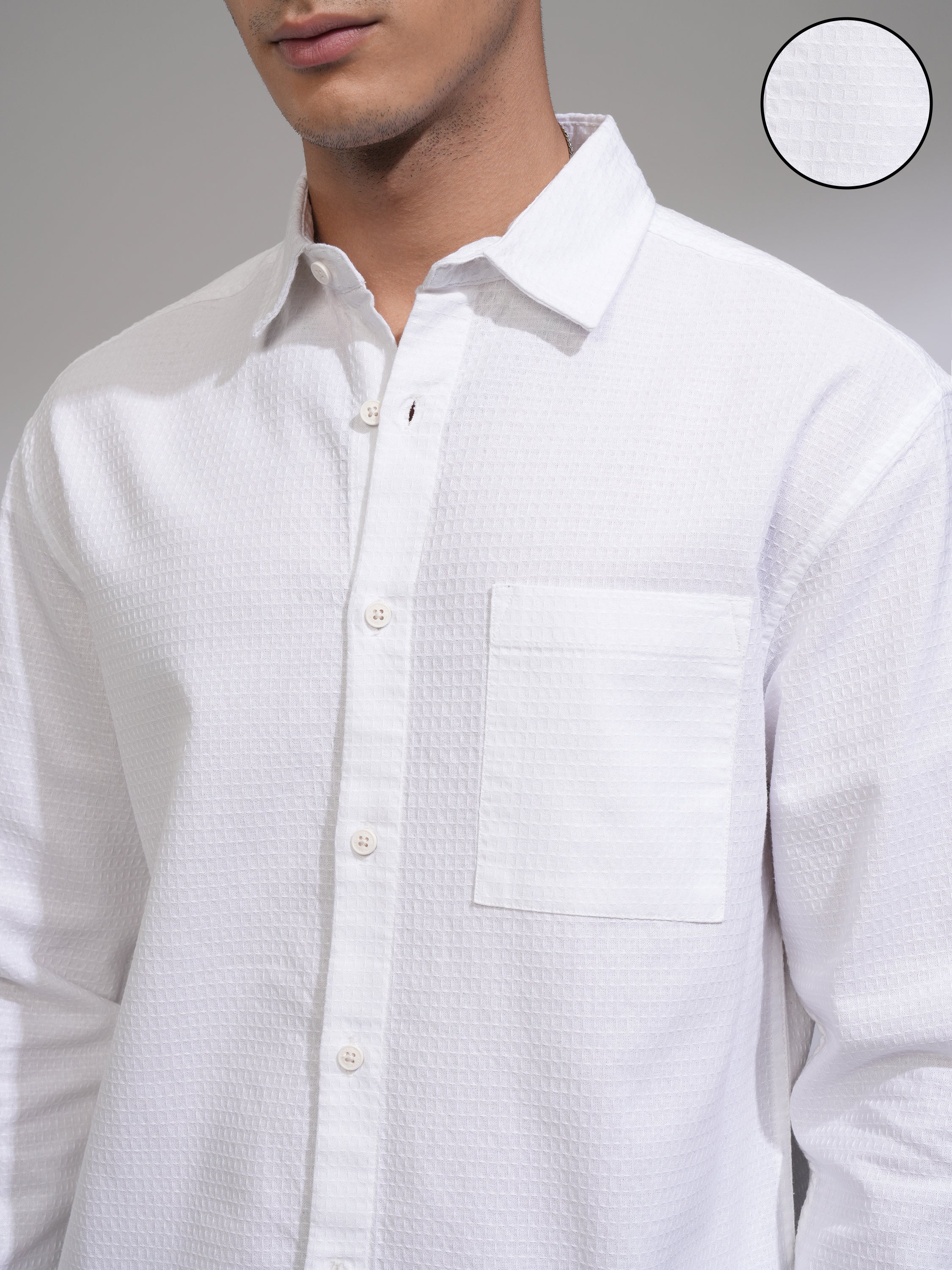 Highlander Men Black Textured Relaxed Fit Casual Shirt - White - Image 5