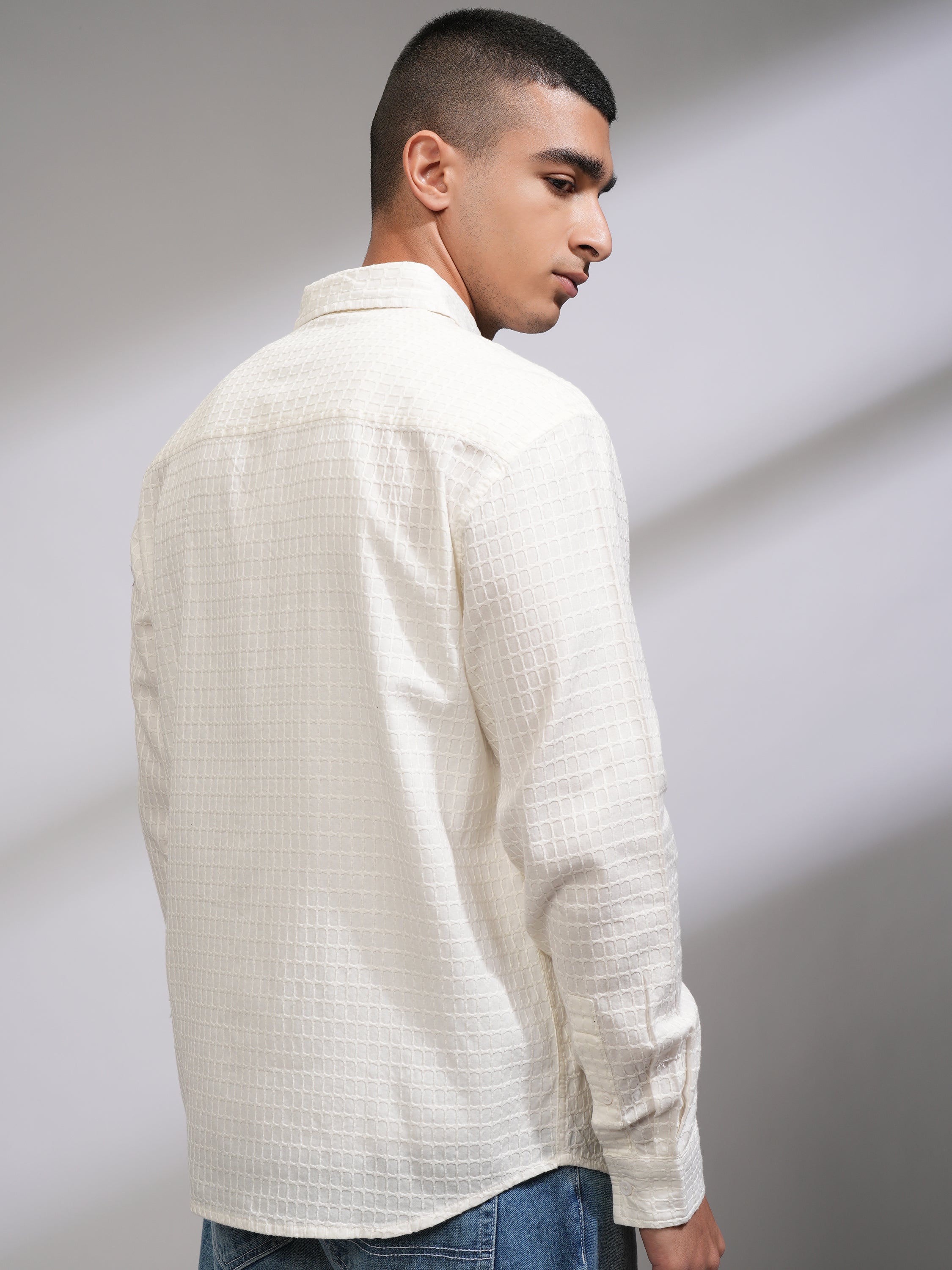 Highlander Men White Self Design Relaxed Fit Casual Shirt - White - Image 3