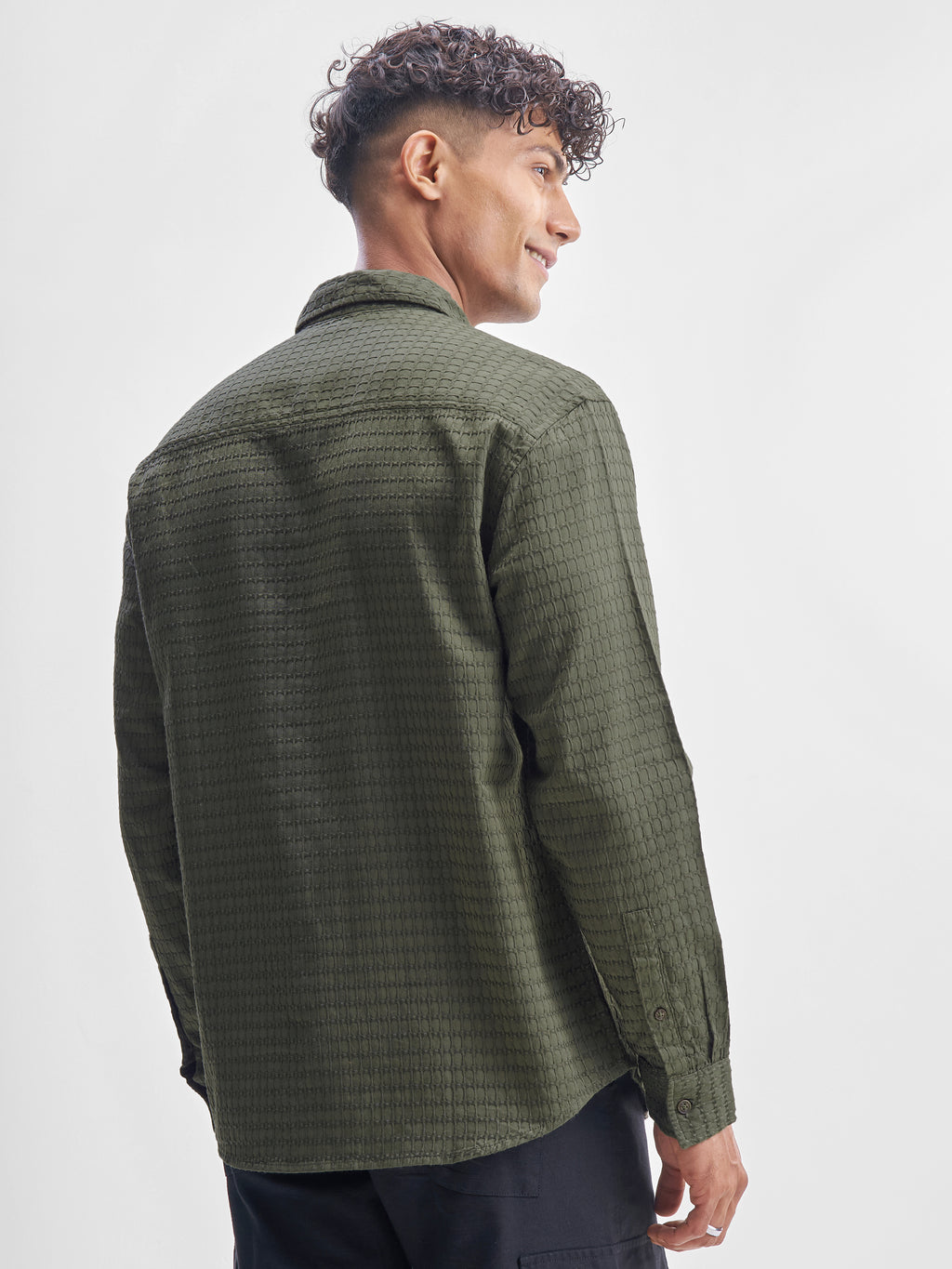 Highlander Men Green Self Design Relaxed Fit Casual Shirt - Green - Image 3