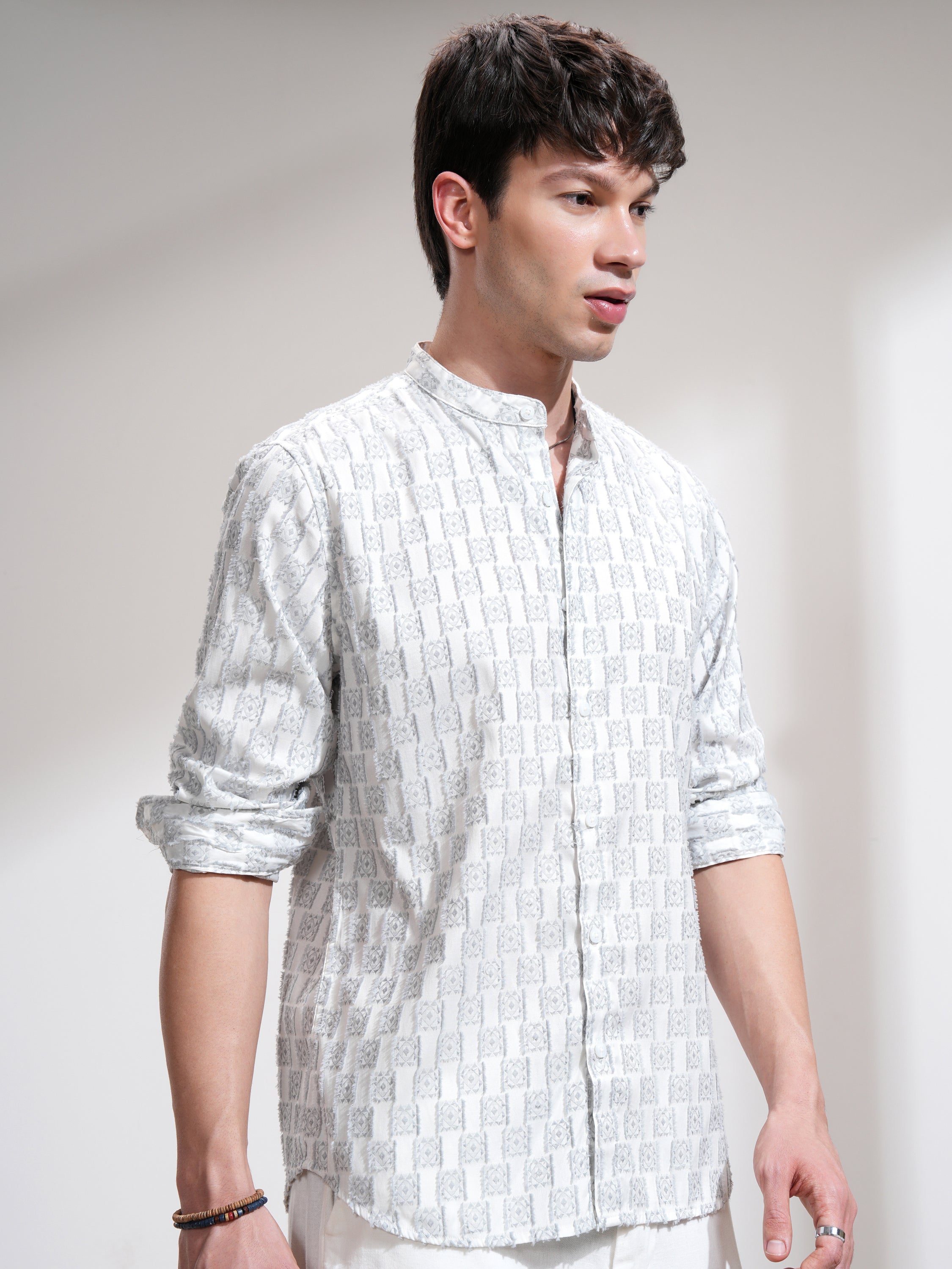 Highlander Men White Printed Slim Fit Casual Shirt - White - Image 6