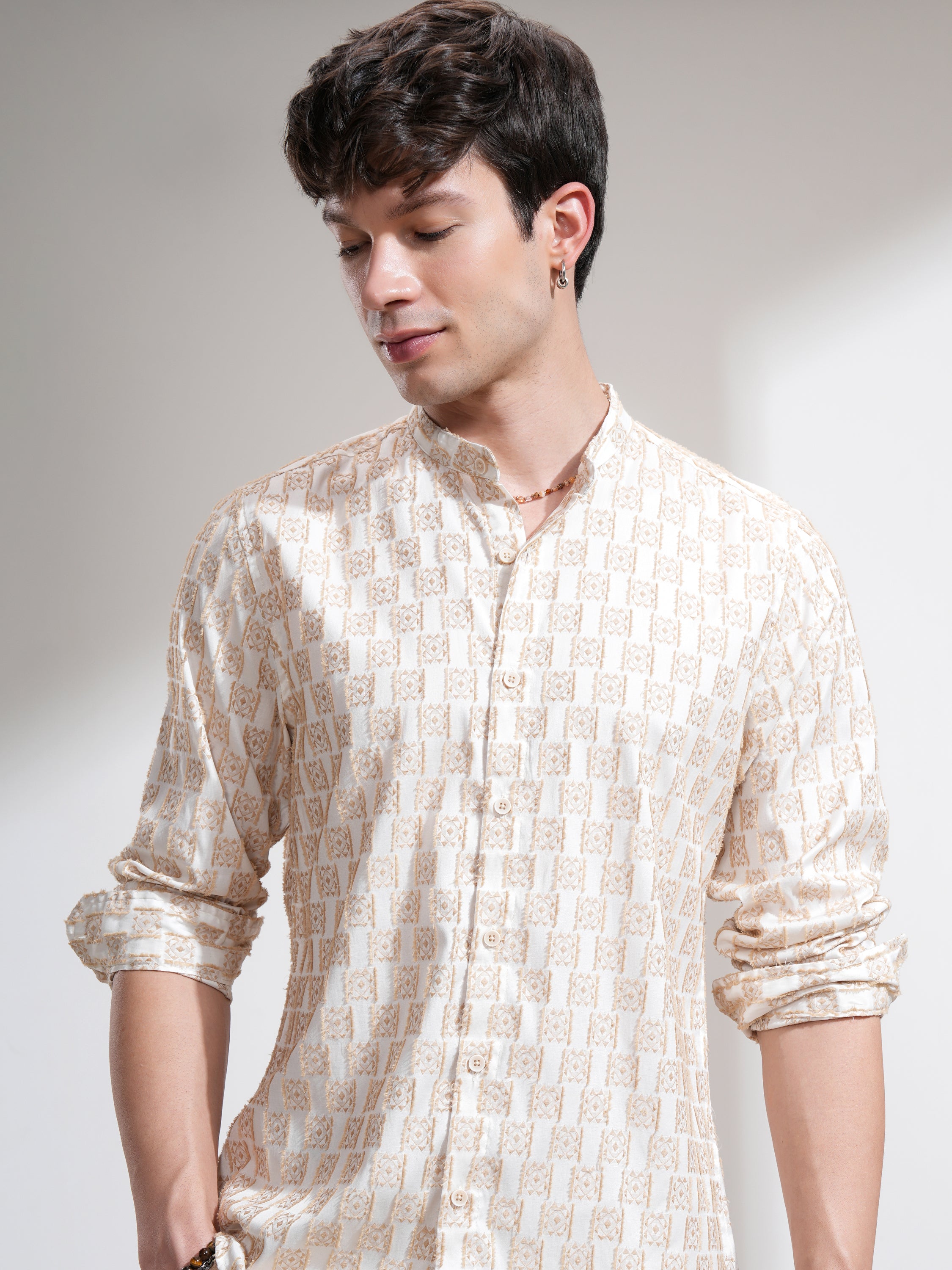 Highlander Men Cream Printed Slim Fit Casual Shirt - Cream - Image 1