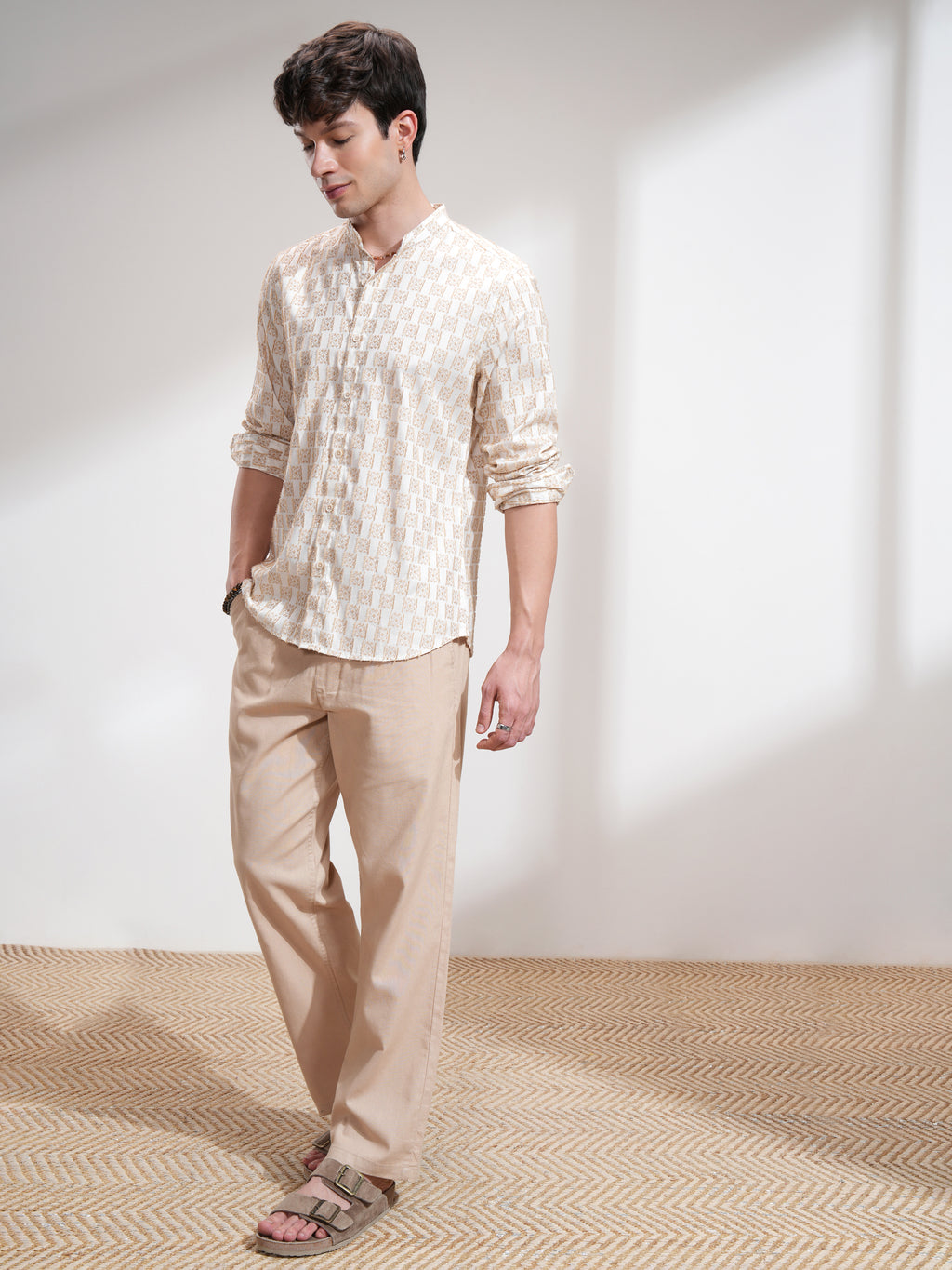 Highlander Men Cream Printed Slim Fit Casual Shirt - Cream - Image 2