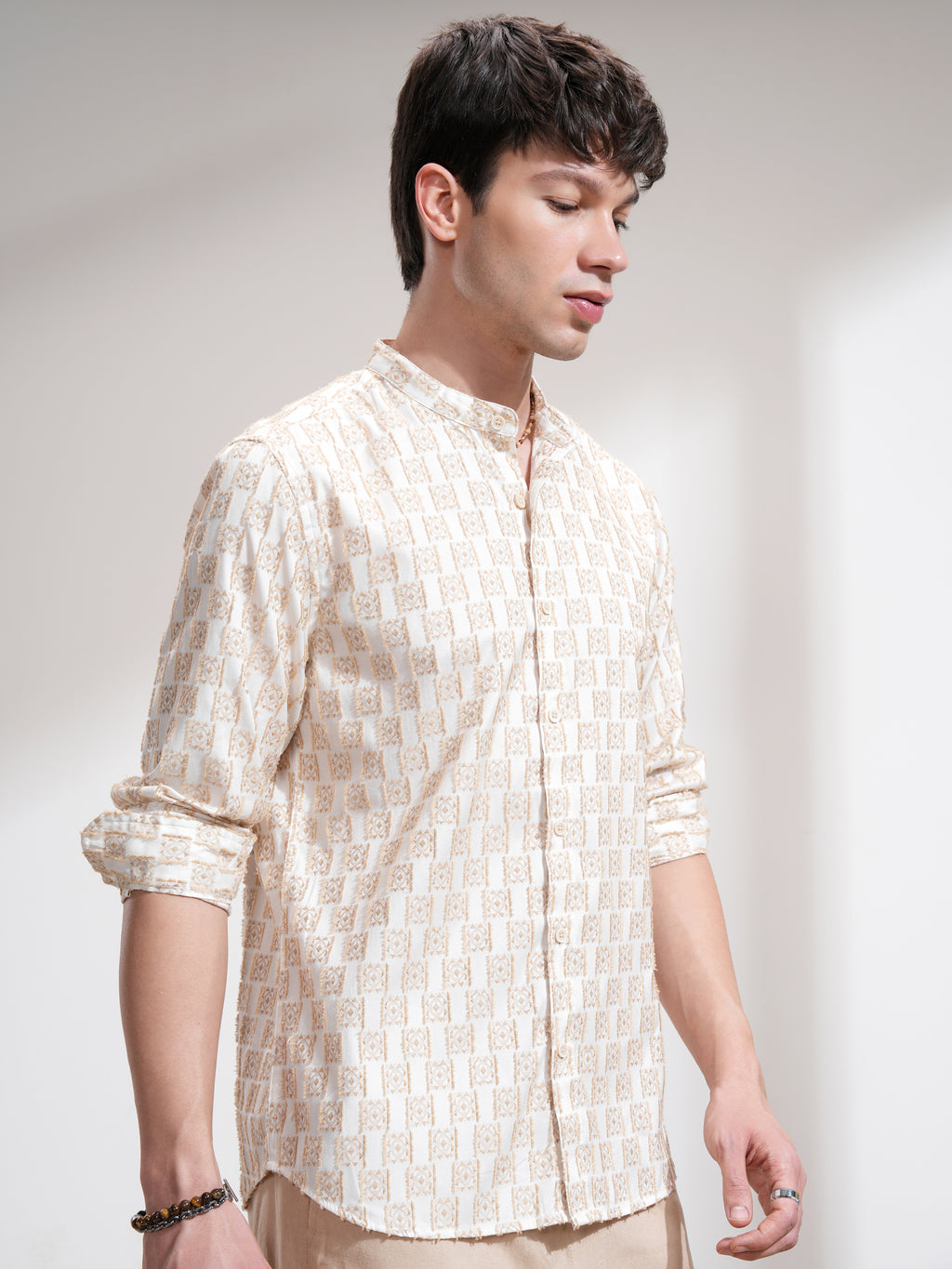 Highlander Men Cream Printed Slim Fit Casual Shirt - Cream - Image 6