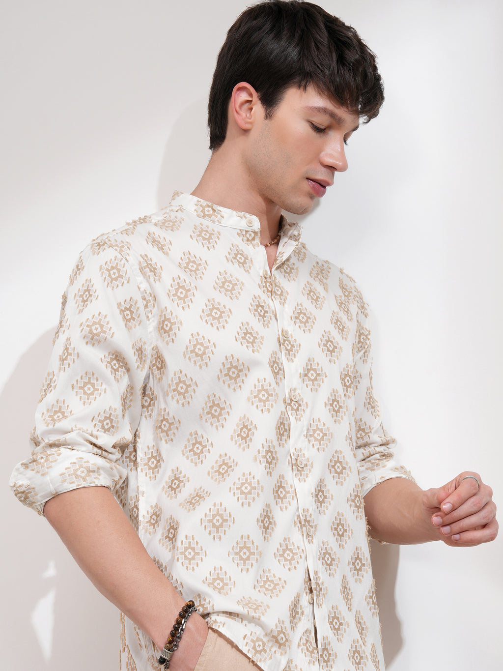 Highlander Men White Printed Slim Fit Casual Shirt - White - Image 1