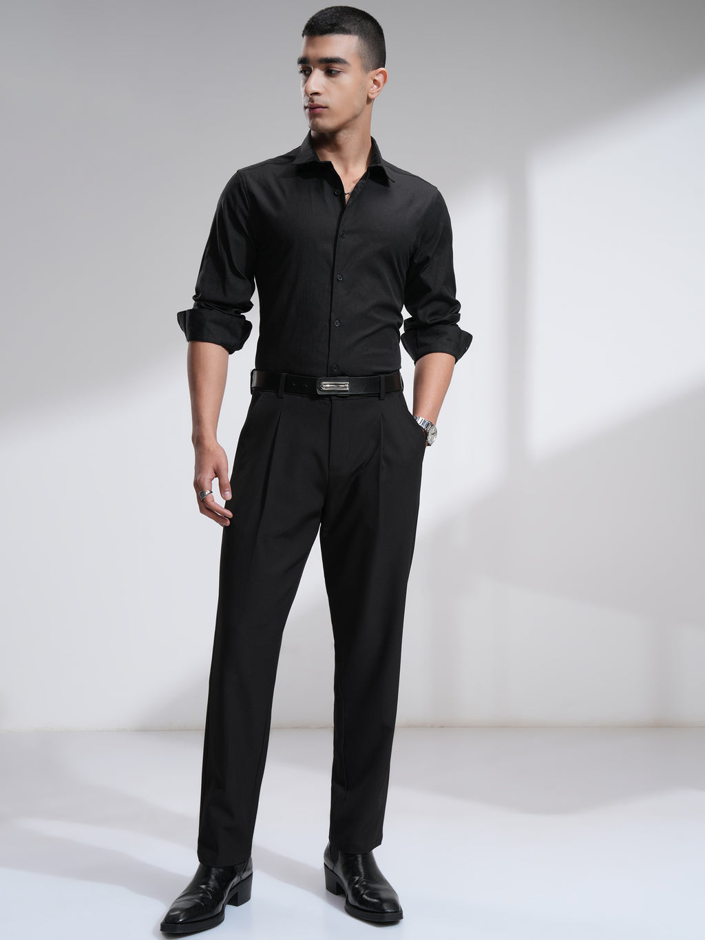 Highlander Men Black Textured Slim Fit Casual Shirt - Black - Image 2