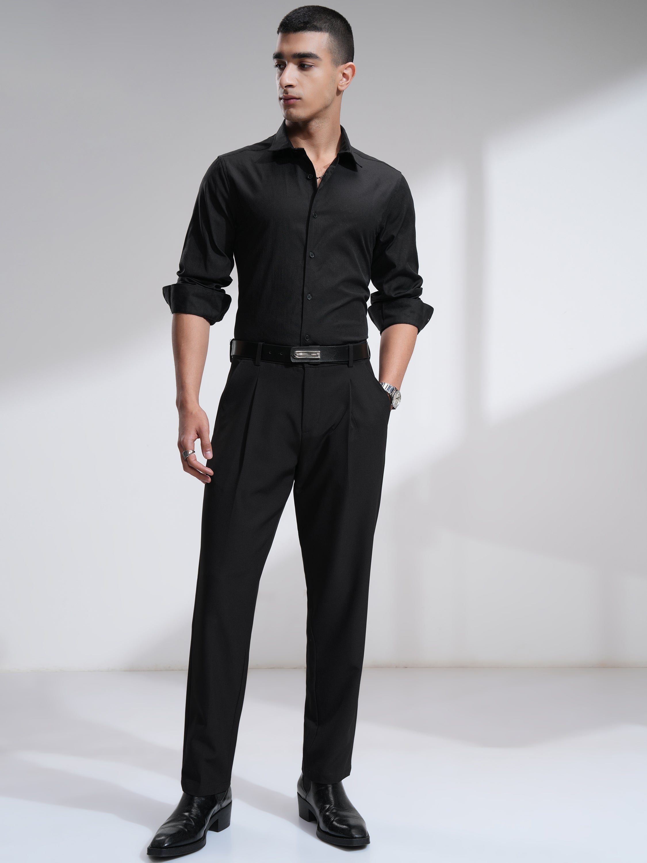 Highlander Men Black Textured Slim Fit Casual Shirt - Black - Image 2