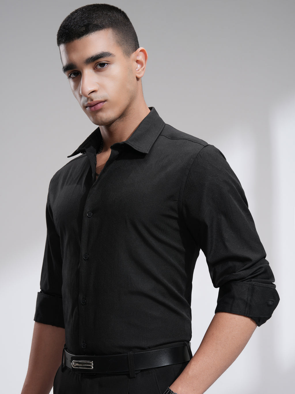 Highlander Men Black Textured Slim Fit Casual Shirt - Black - Image 4