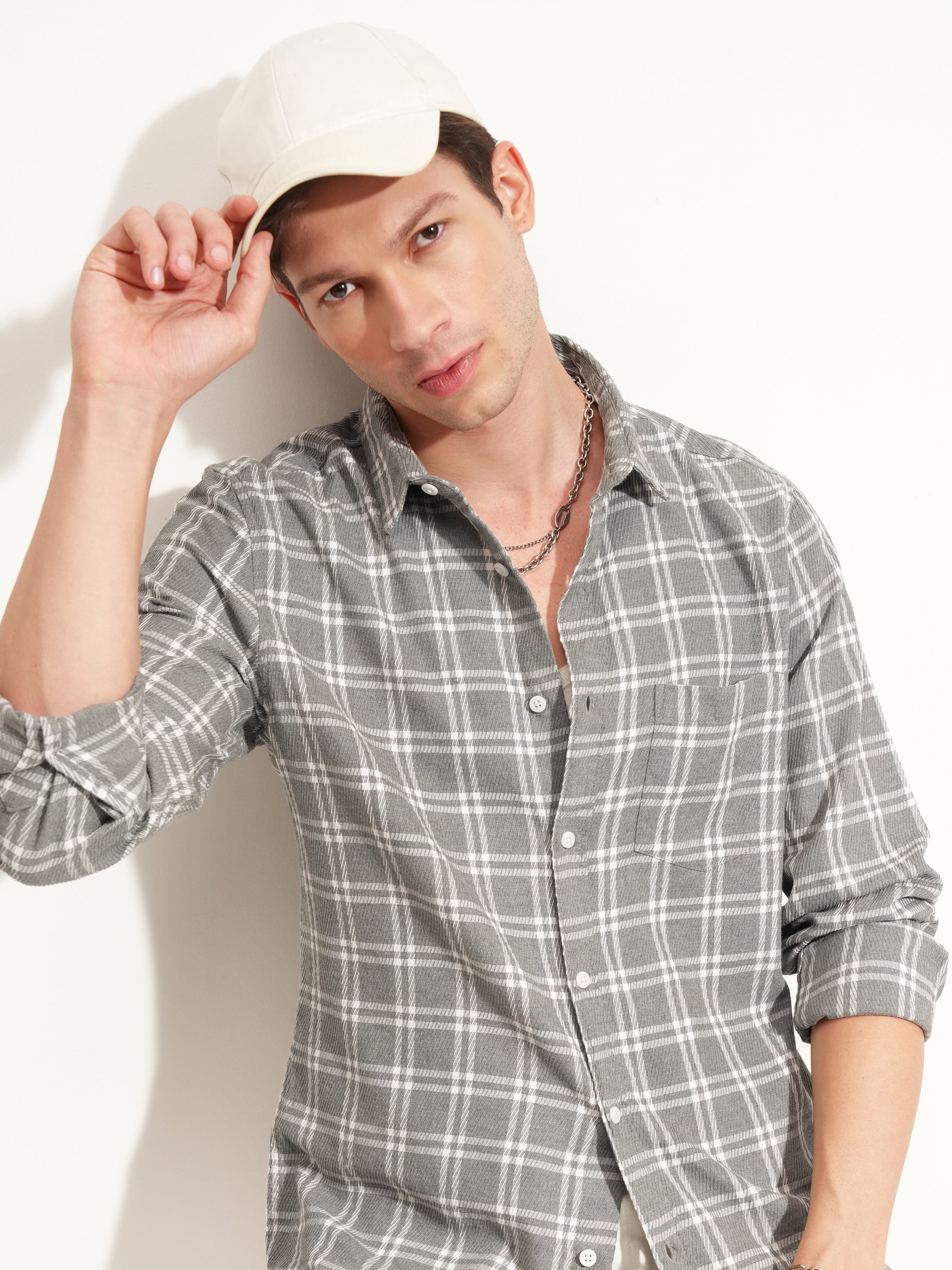 Highlander Men Grey Checked Slim Fit Casual Shirt - Grey - Image 1