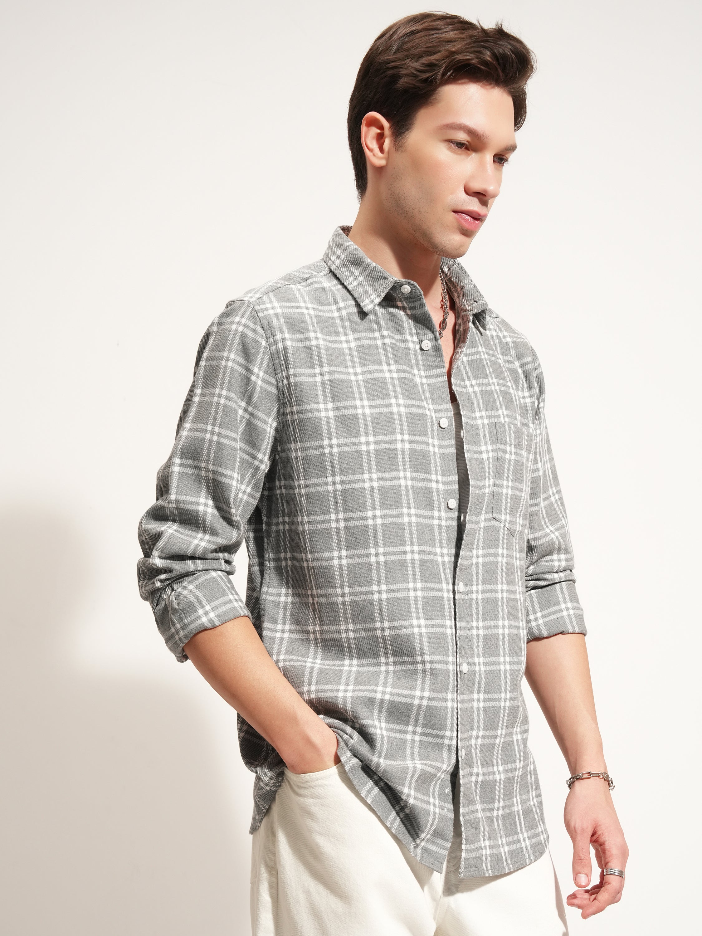 Highlander Men Grey Checked Slim Fit Casual Shirt - Grey - Image 6