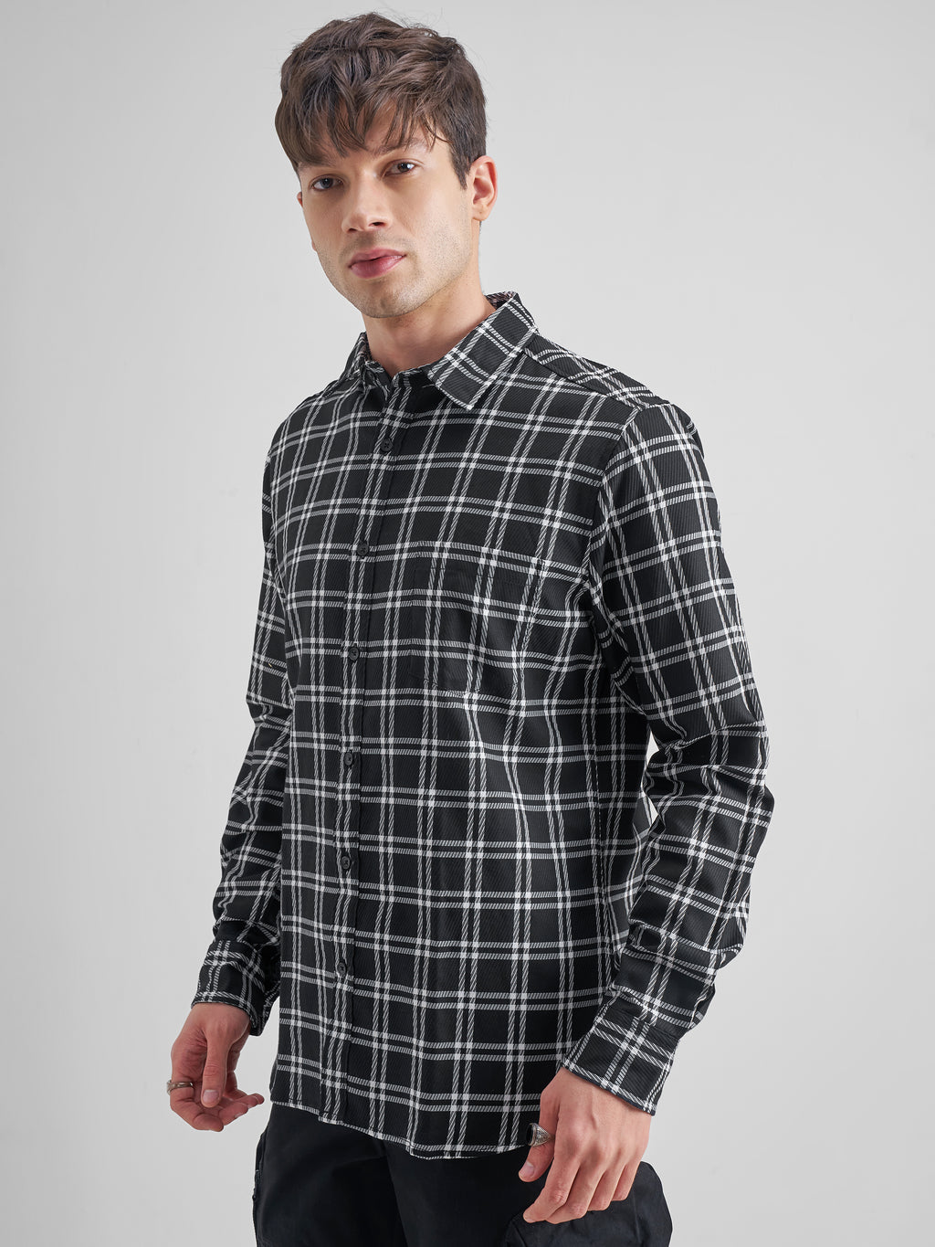 Highlander Men Black Checked Slim Fit Casual Shirt - Black - Image 4