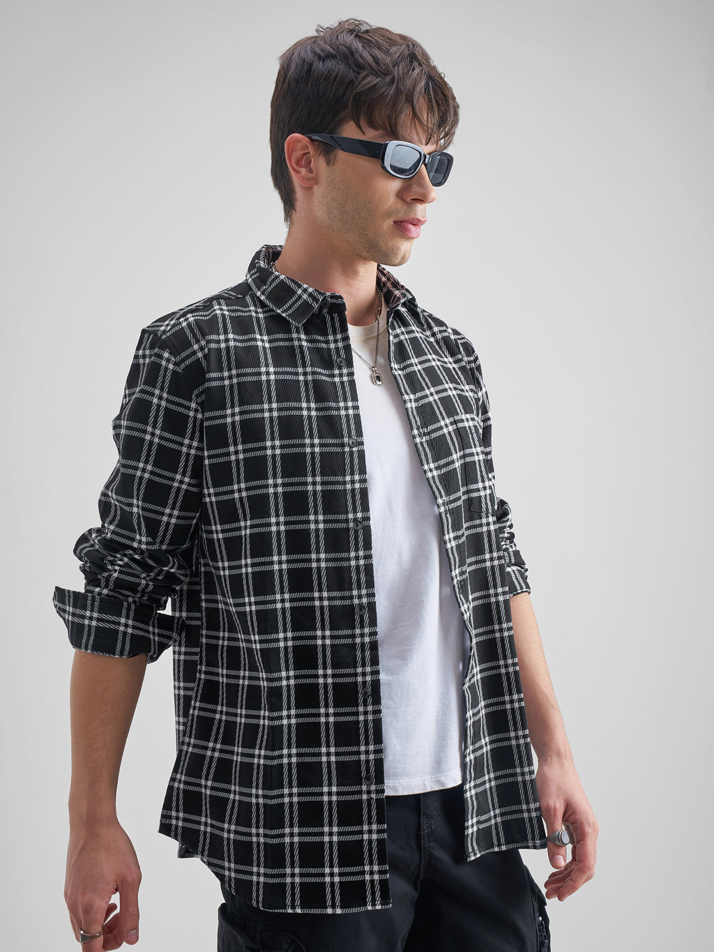 Highlander Men Black Checked Slim Fit Casual Shirt - Black - Image 6