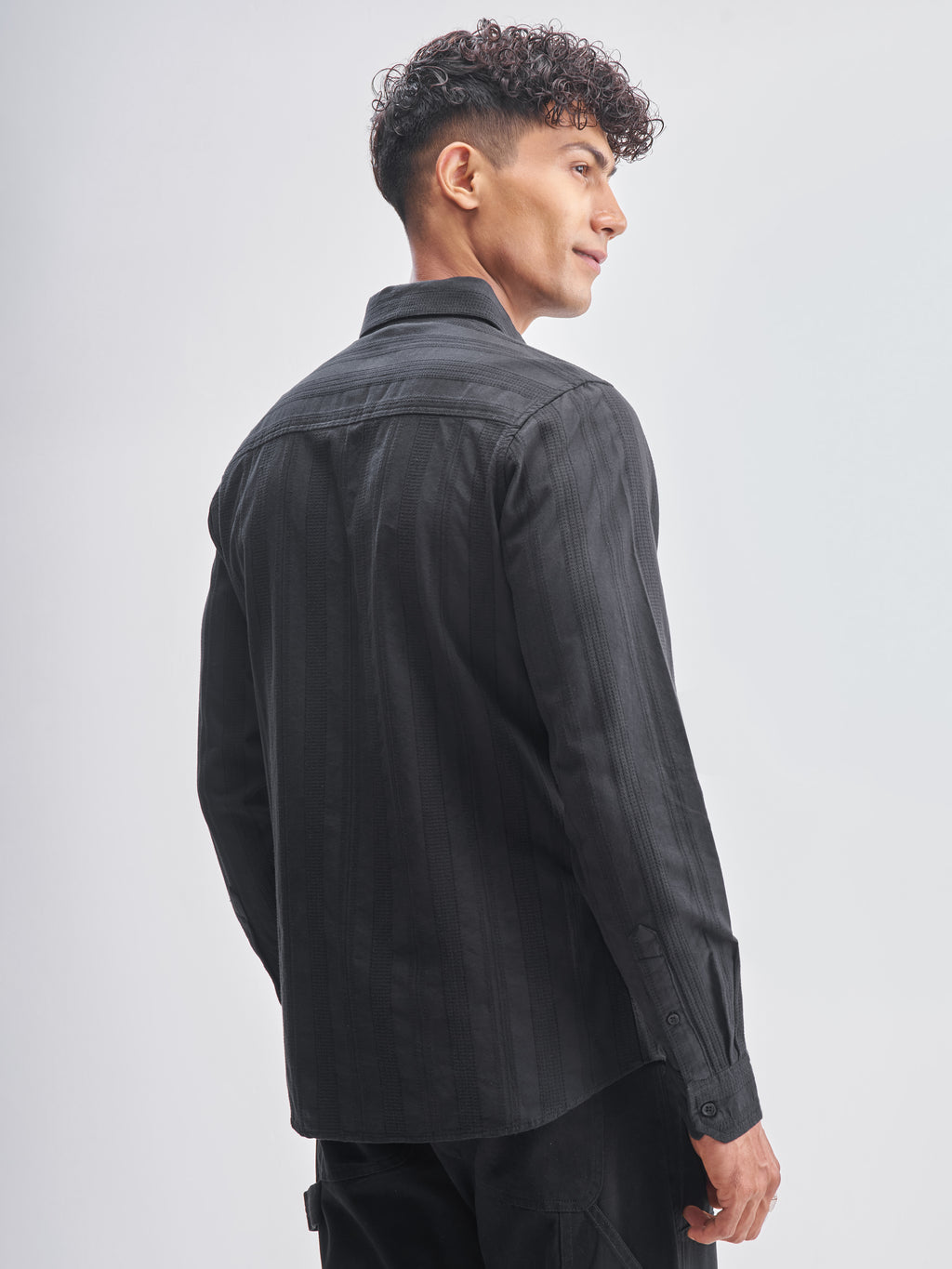 Highlander Men Black Striped Slim Fit Casual Shirt - Black - Image 3