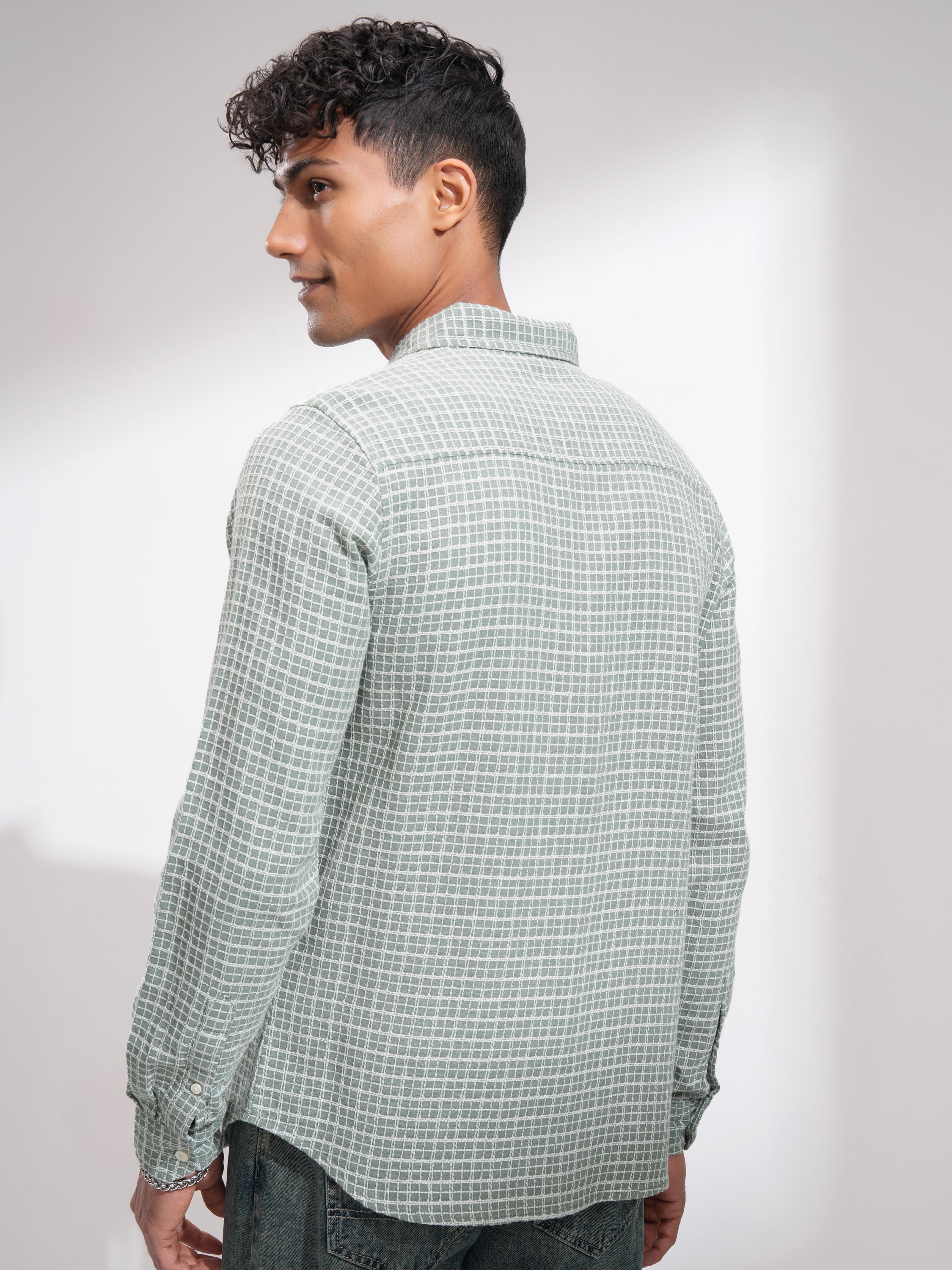 Highlander Men Green Checked Slim Fit Casual Shirt - Green - Image 3