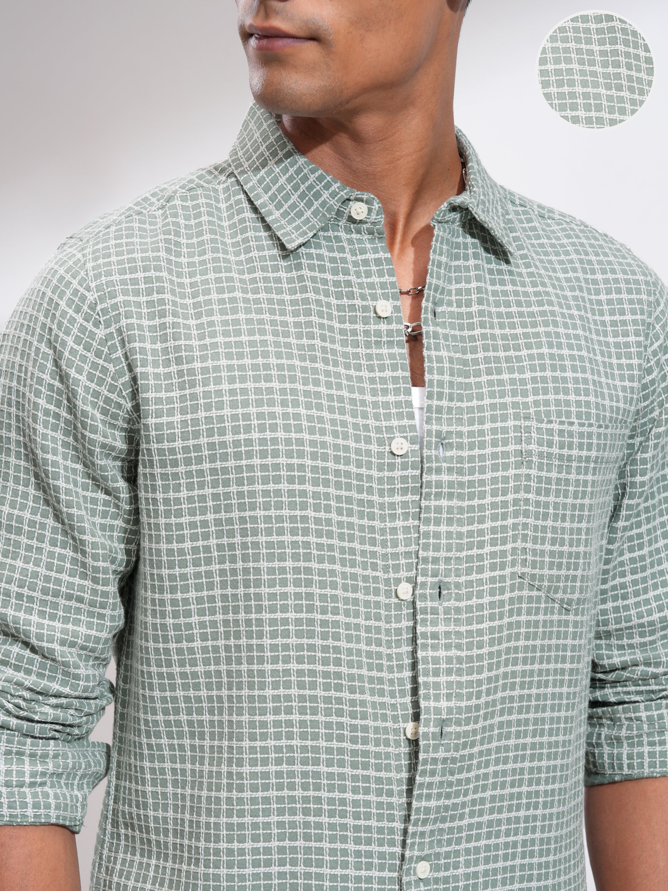 Highlander Men Green Checked Slim Fit Casual Shirt - Green - Image 5