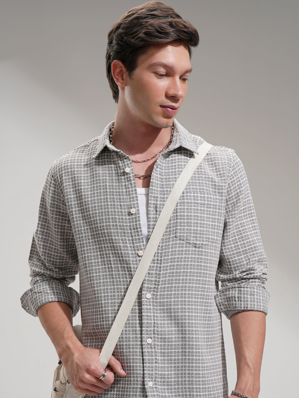 Highlander Men Grey Checked Slim Fit Casual Shirt - Grey - Image 1