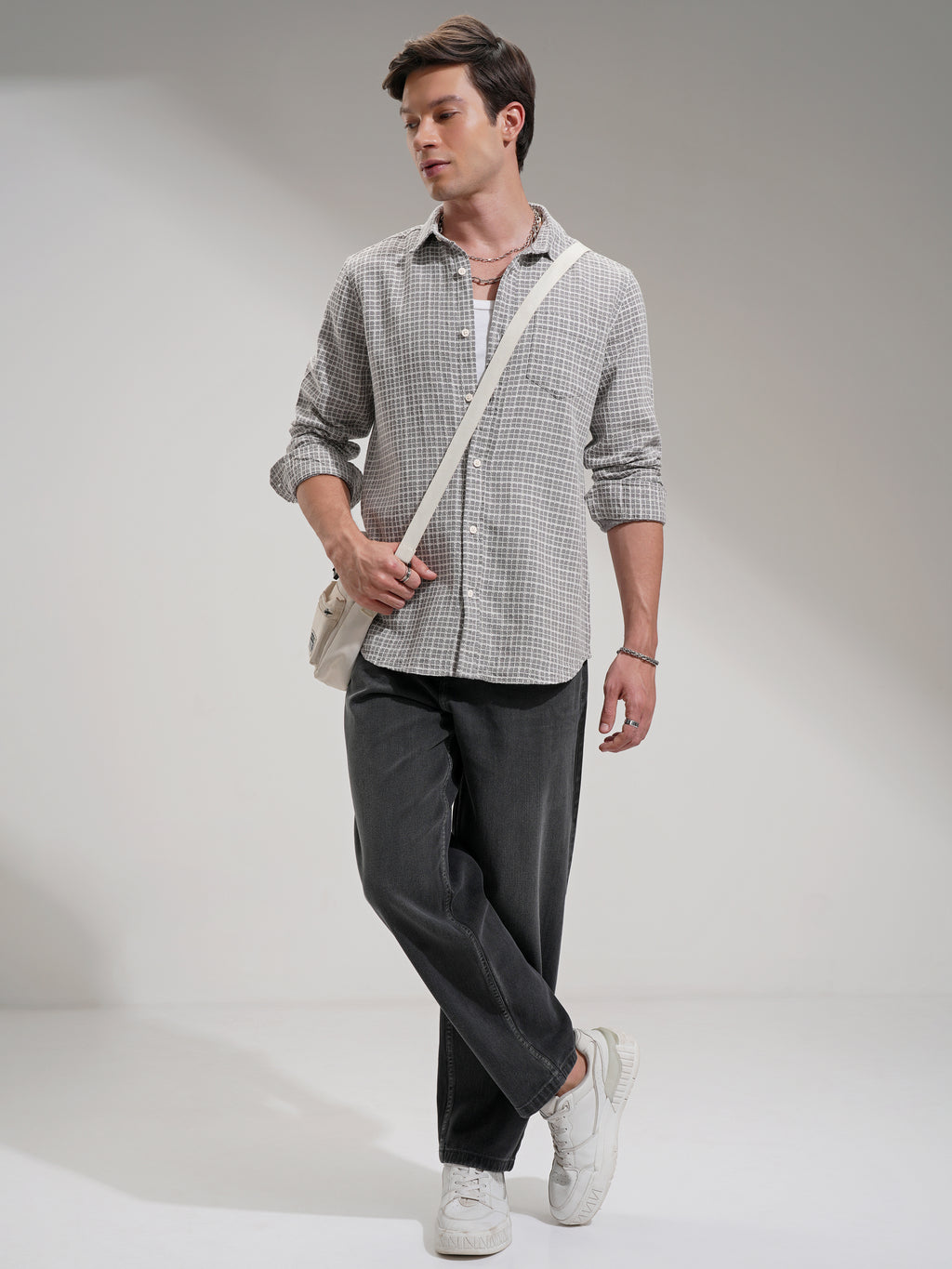 Highlander Men Grey Checked Slim Fit Casual Shirt - Grey - Image 2