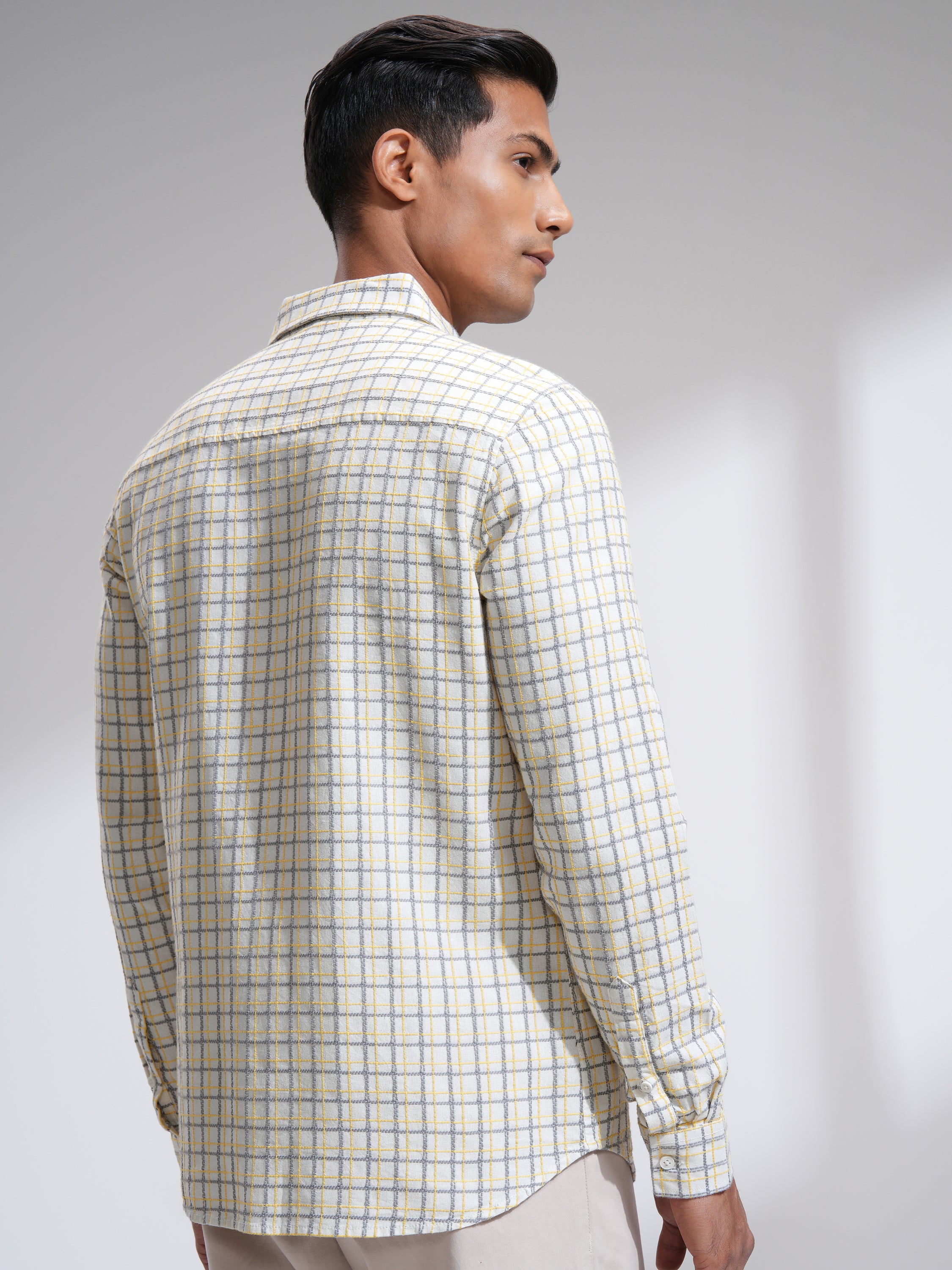 Highlander Men Off White Checked Slim Fit Casual Shirt - Off White - Image 3