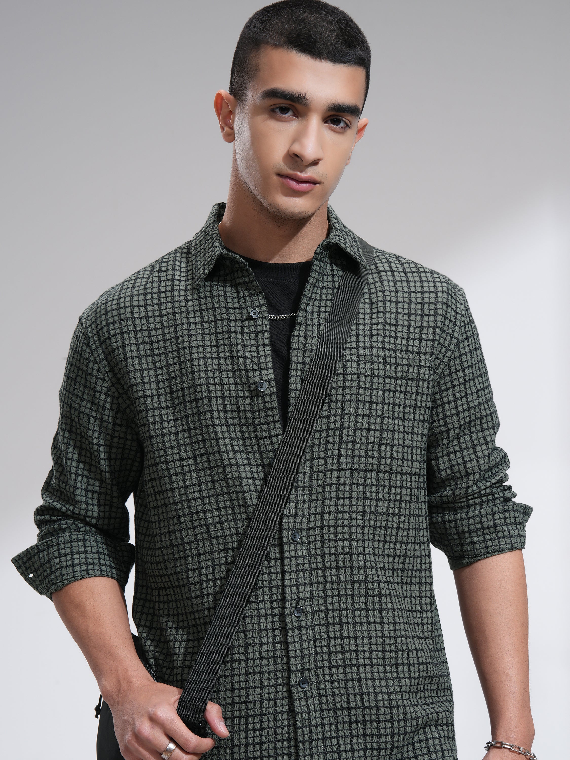 Highlander Men Green Checked Relaxed Fit Casual Shirt - Green - Image 1