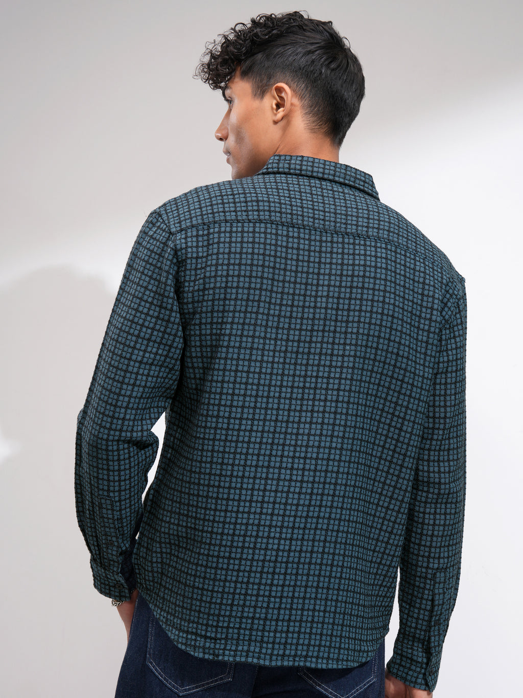 Highlander Men Blue Checked Relaxed Fit Casual Shirt - Blue - Image 3