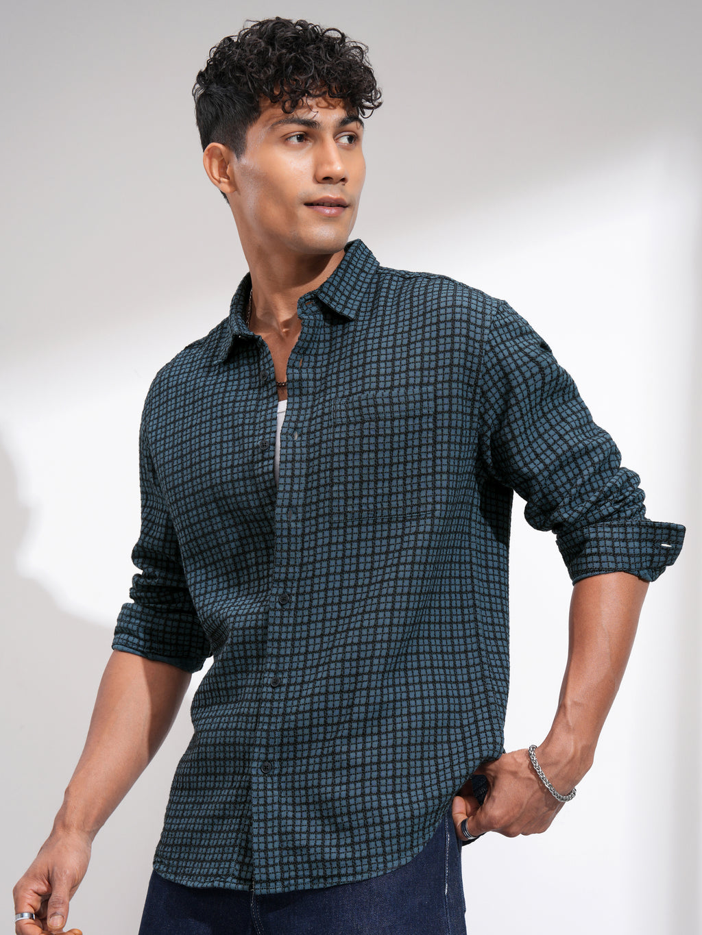 Highlander Men Blue Checked Relaxed Fit Casual Shirt - Blue - Image 4