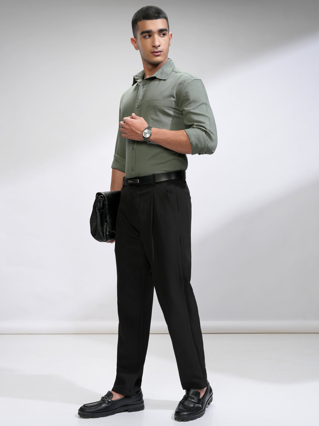 Highlander Men Green Self Design Relaxed Fit Casual Shirt - Green - Image 2