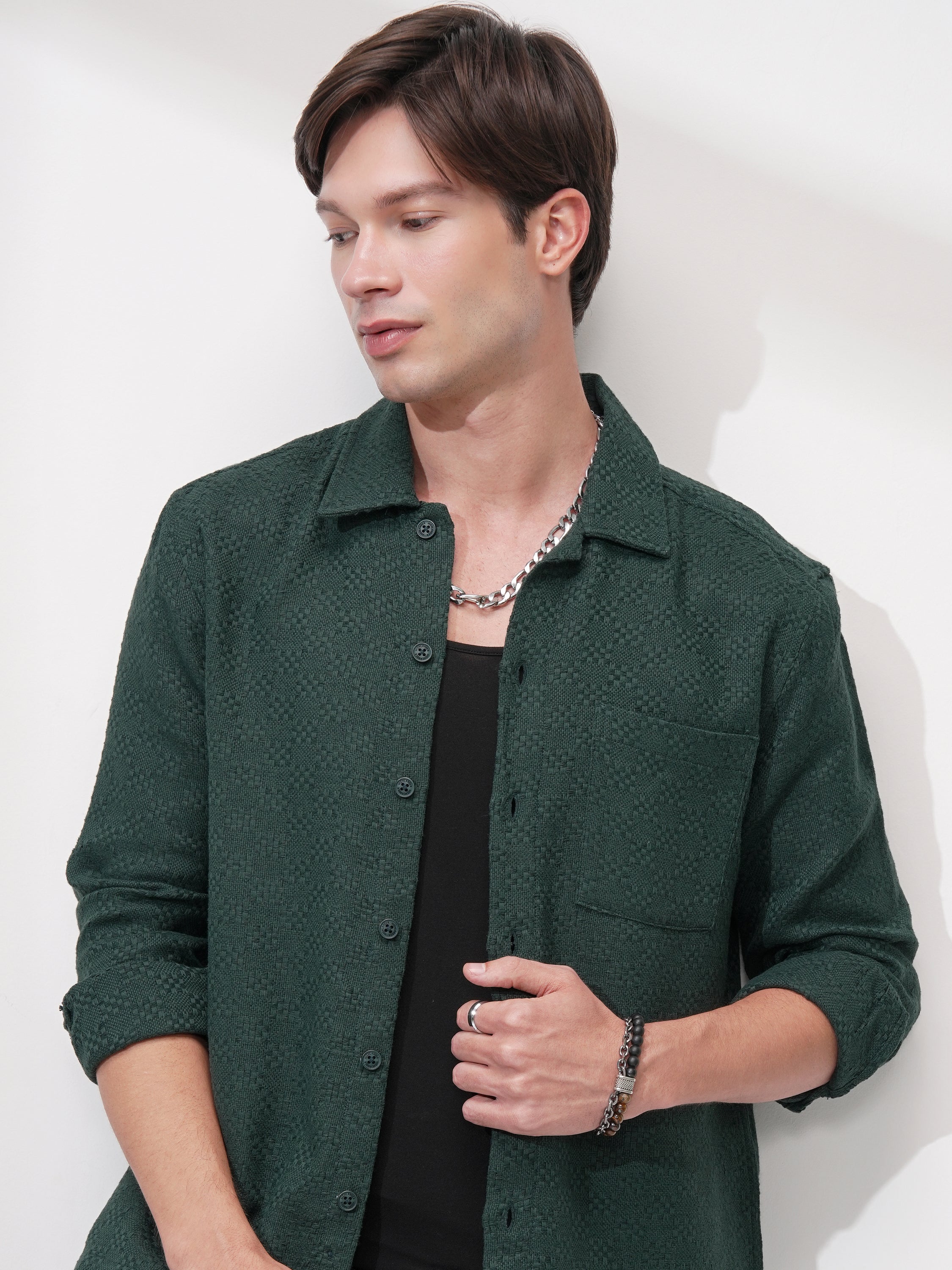 Highlander Men Green Self Design Relaxed Fit Casual Shirt - Green - Image 1