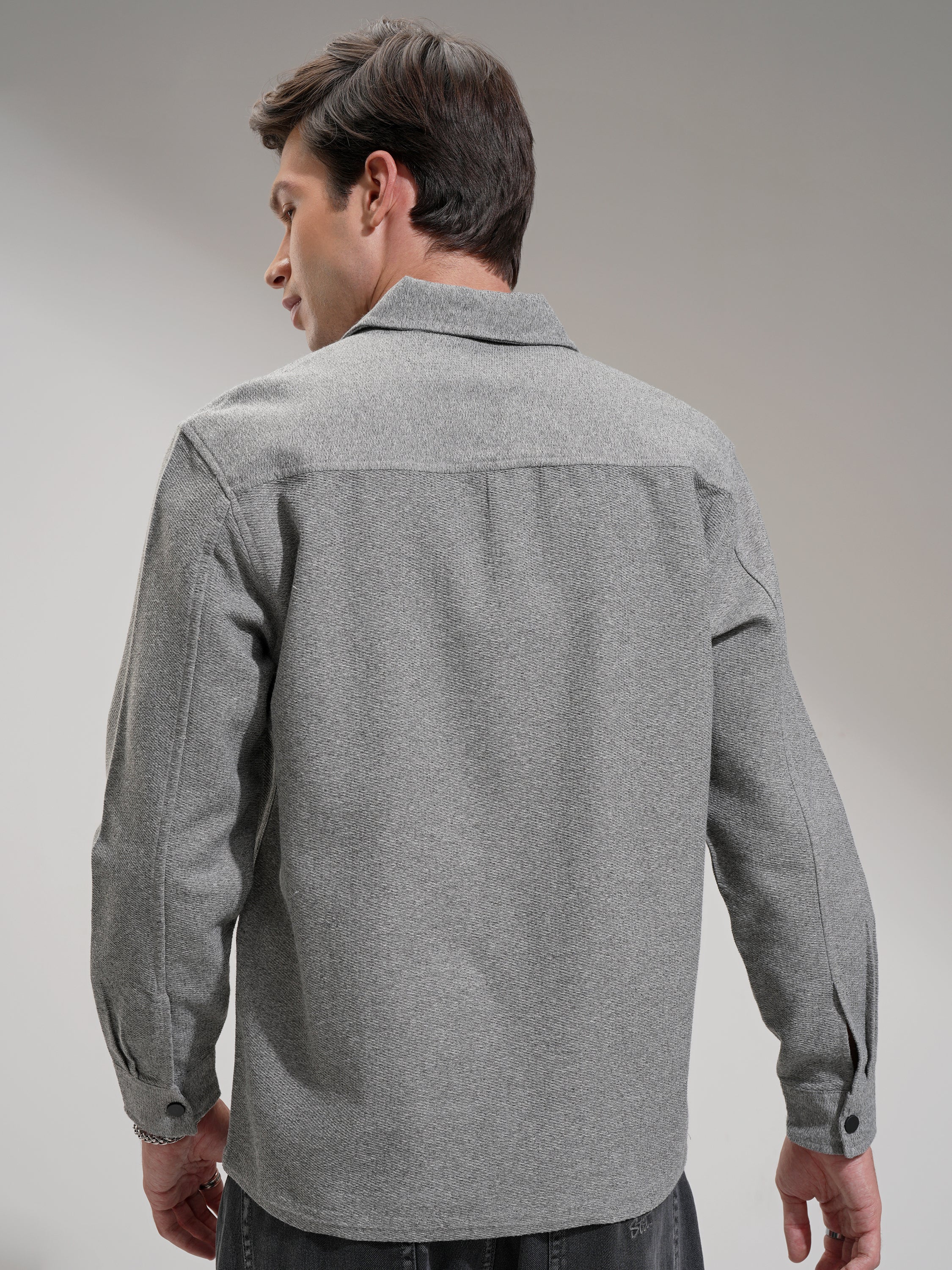 Highlander Men Grey Solid Relaxed Fit Casual Shirt - Grey - Image 3