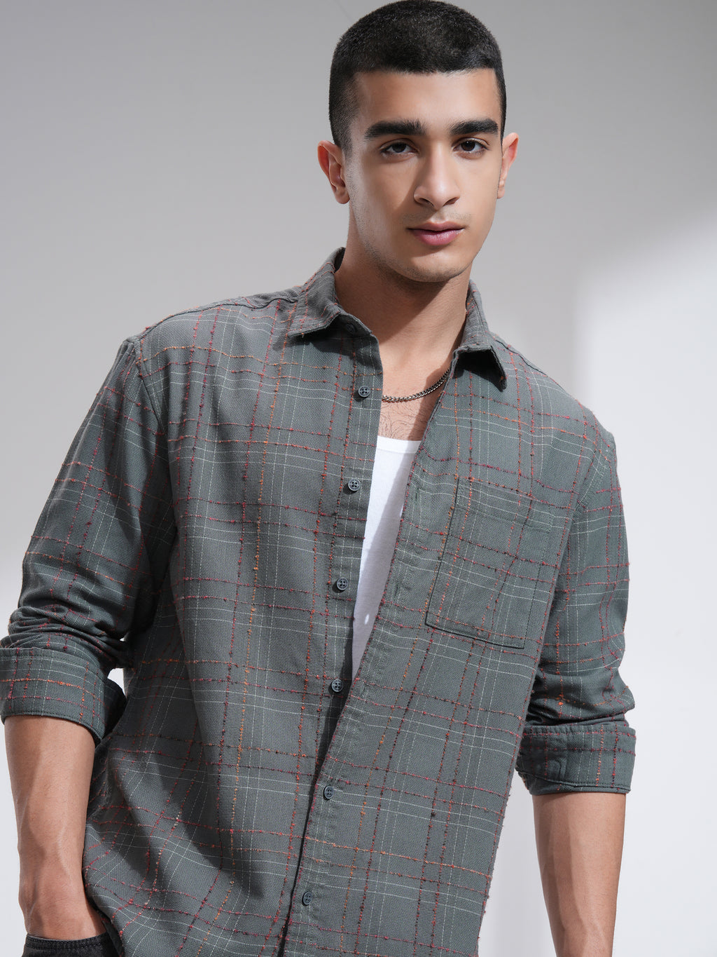 Highlander Men Grey Checked Relaxed Fit Casual Shirt - Grey - Image 1