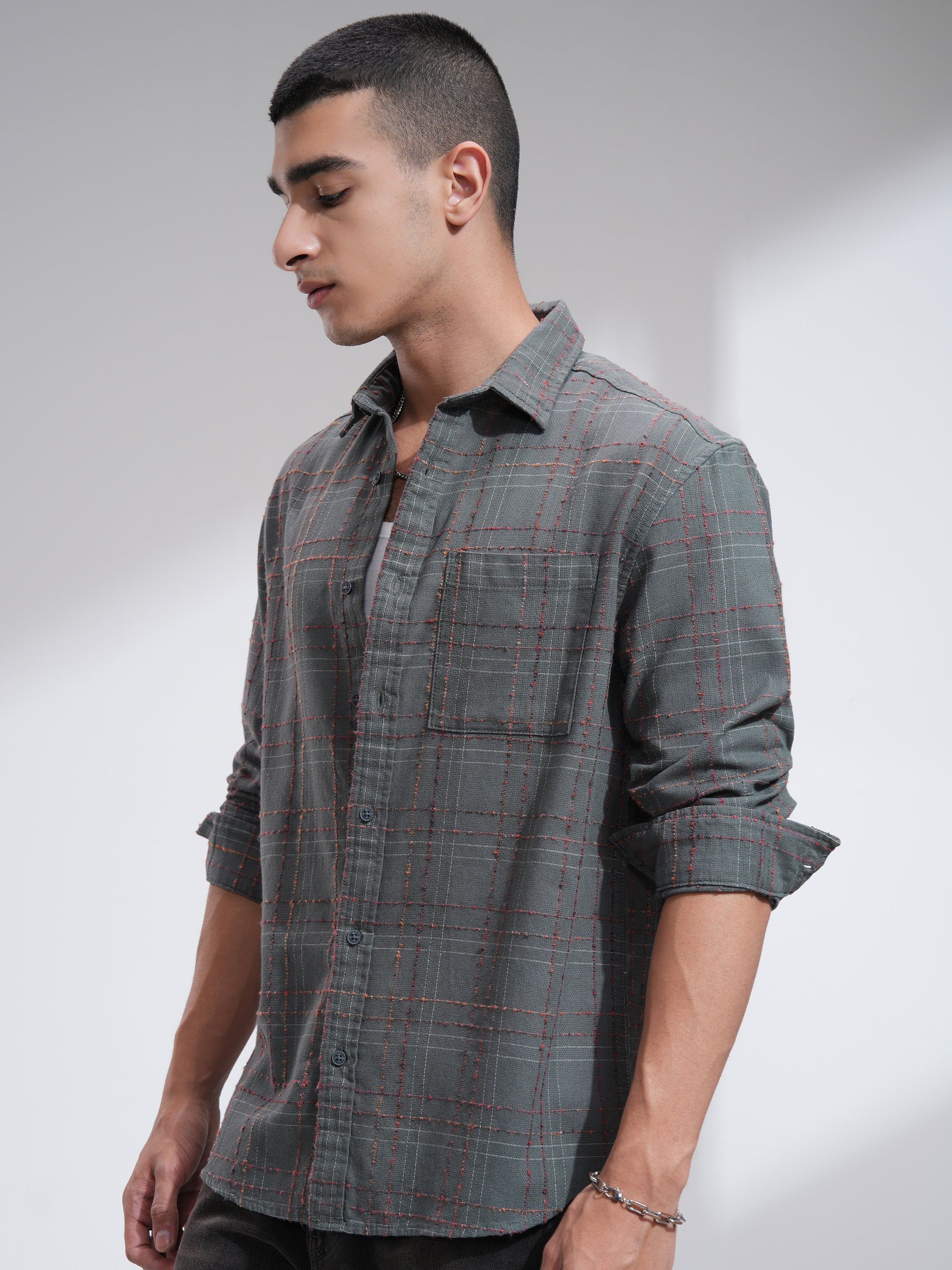 Highlander Men Grey Checked Relaxed Fit Casual Shirt - Grey - Image 4