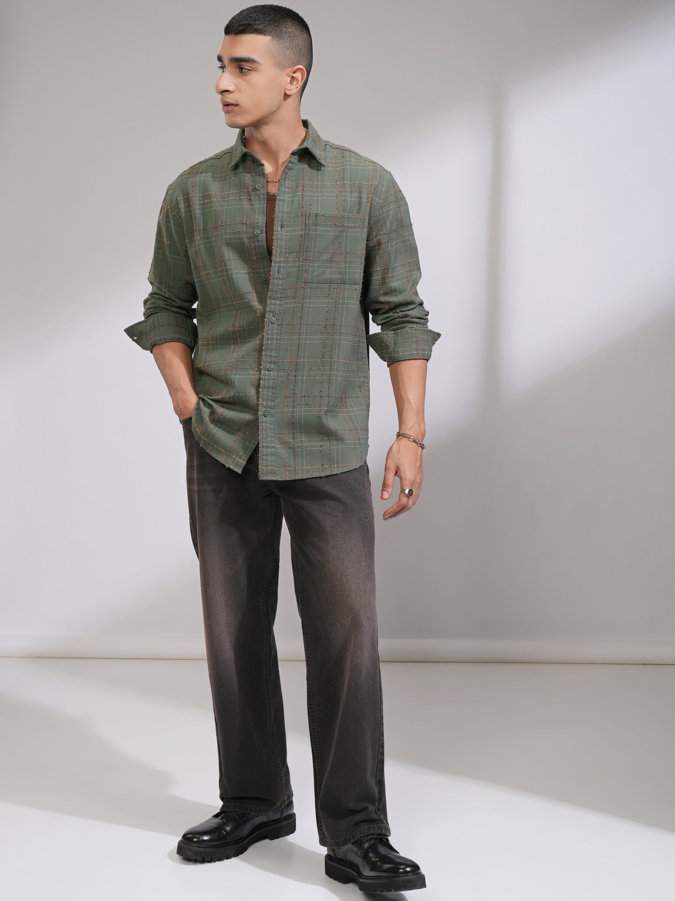 Highlander Men Olive Checked Relaxed Fit Casual Shirt - Olive - Image 2