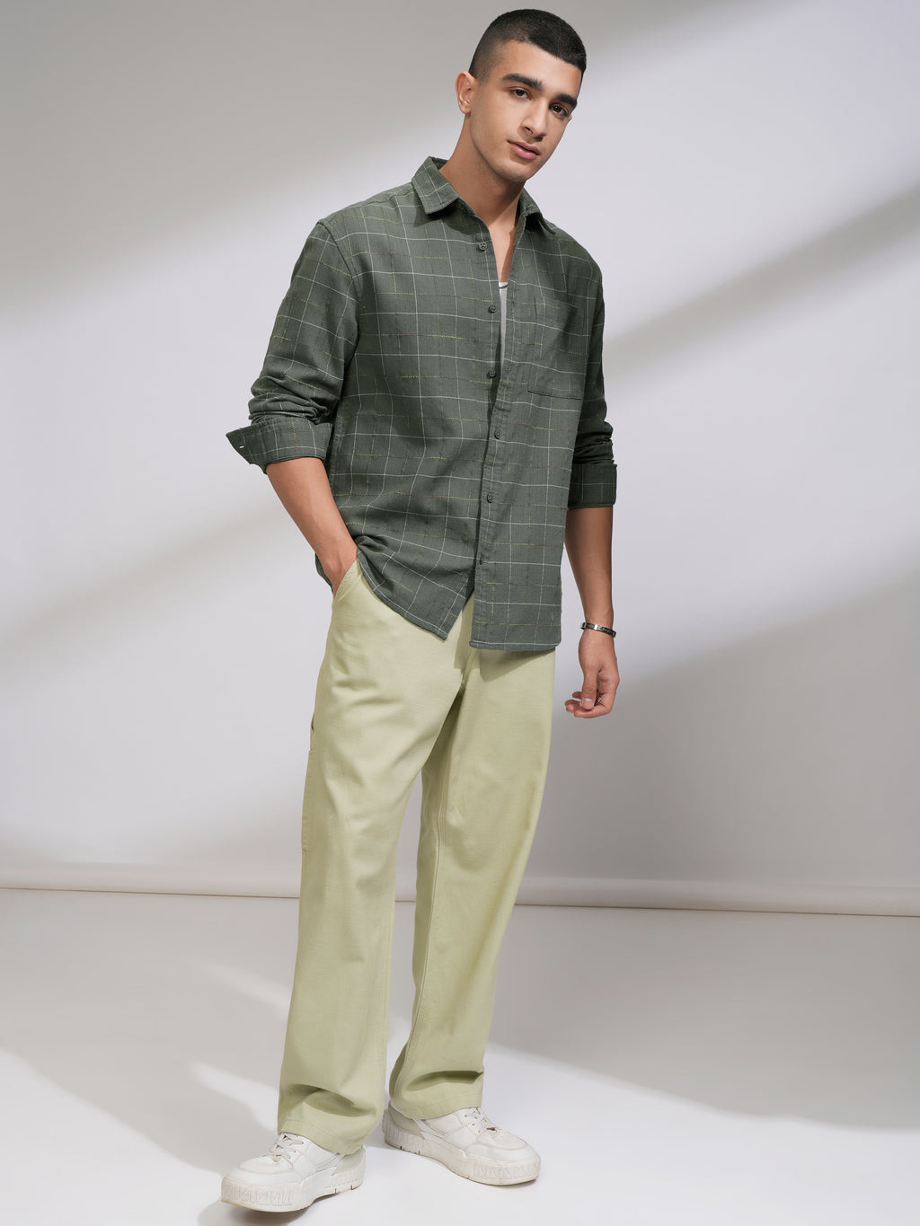 Highlander Men Olive Checked Relaxed Fit Casual Shirt - Olive - Image 2