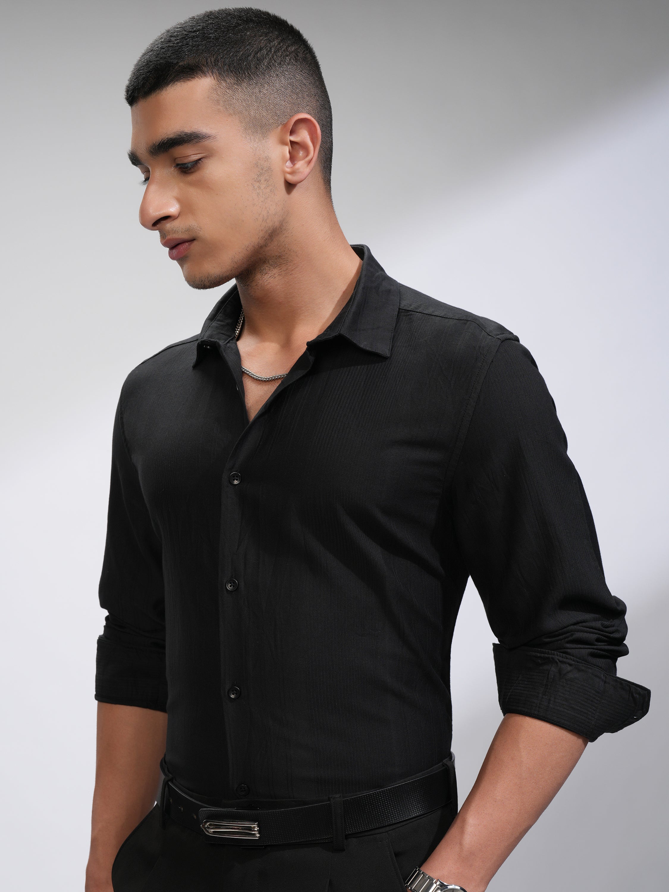 Highlander Men Black Striped Slim Fit Casual Shirt - Black - Image 4