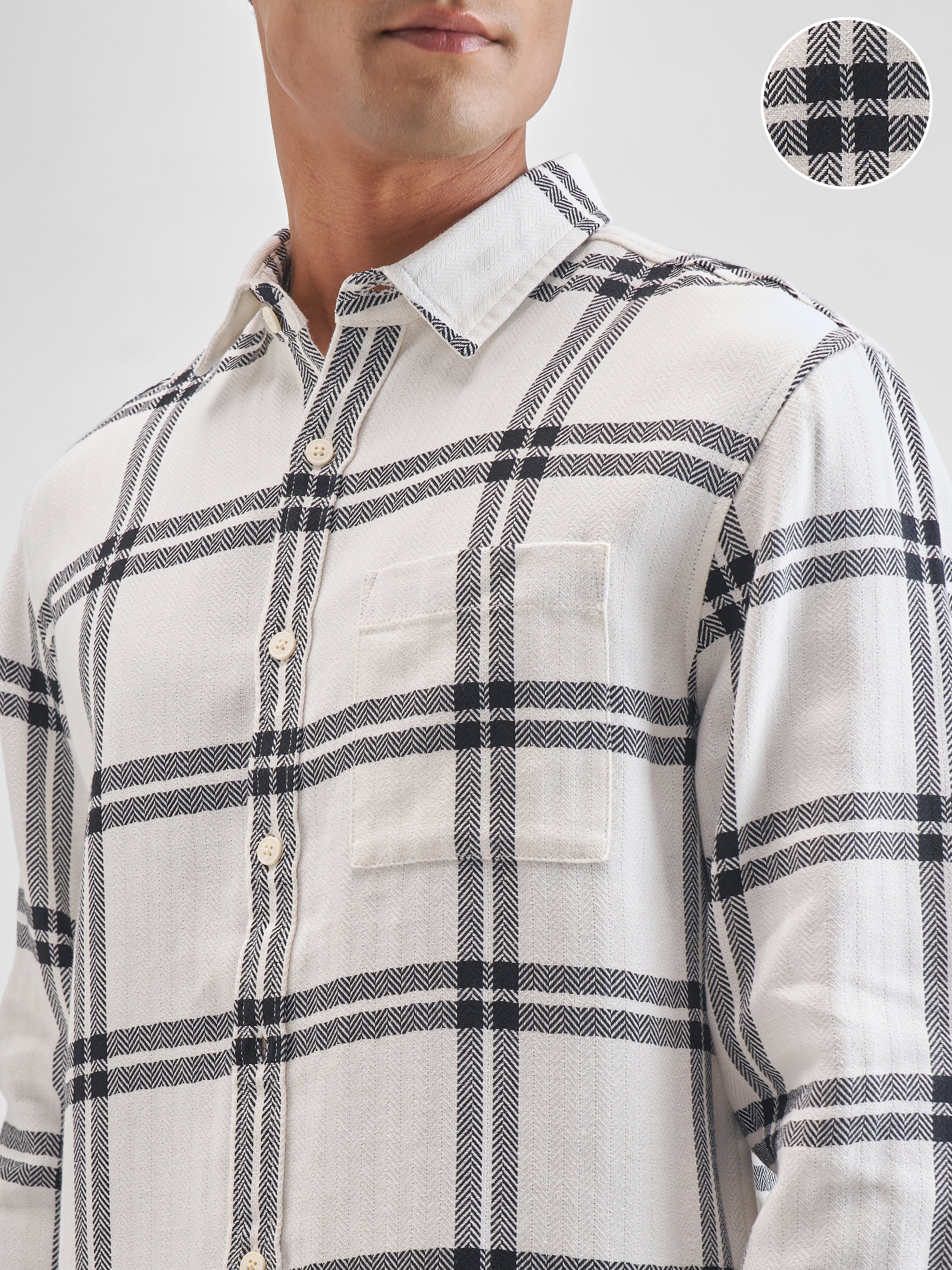Highlander Men Off White Checked Relaxed Fit Casual Shirt - Off White - Image 5