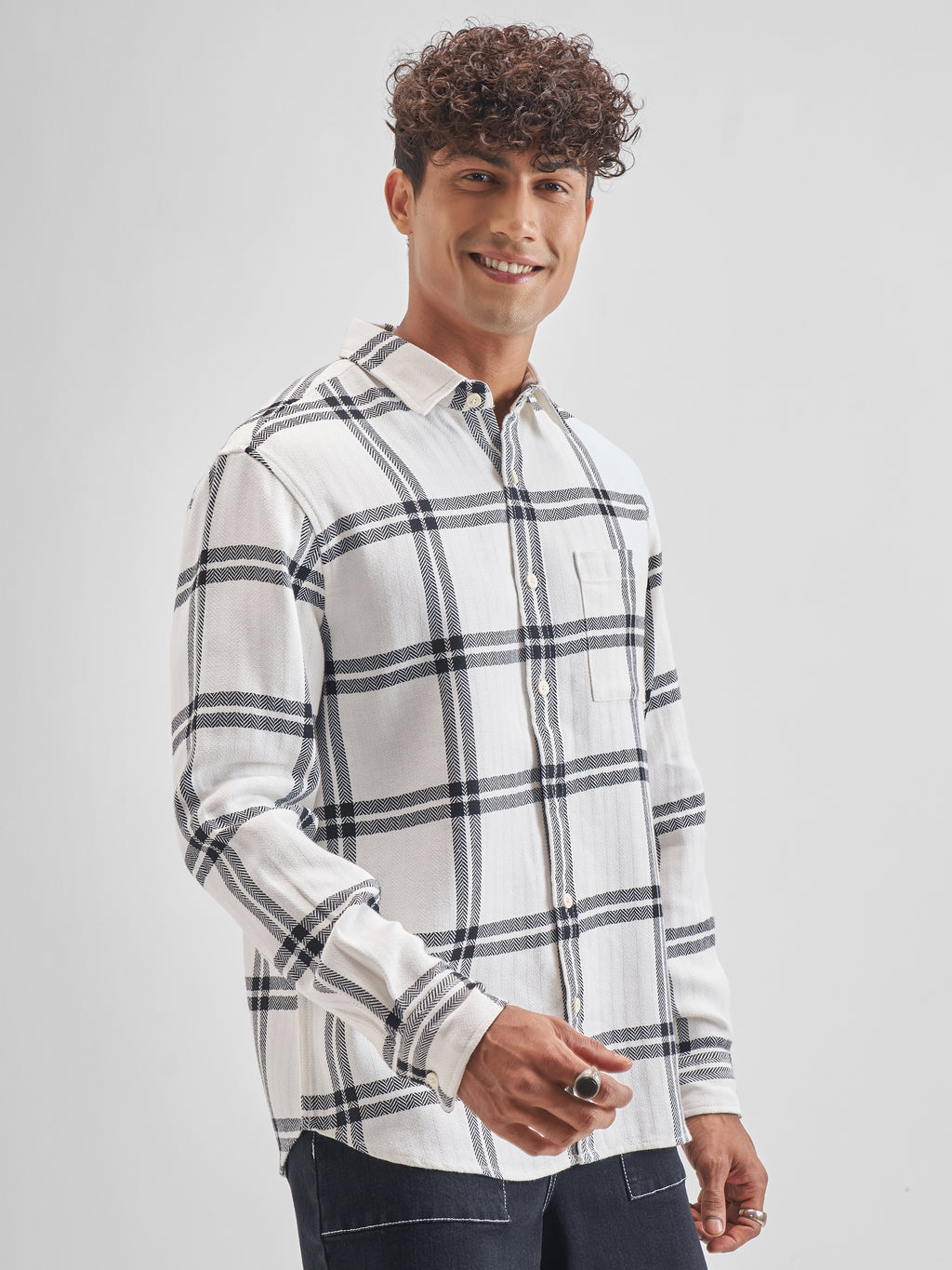 Highlander Men Off White Checked Relaxed Fit Casual Shirt - Off White - Image 6