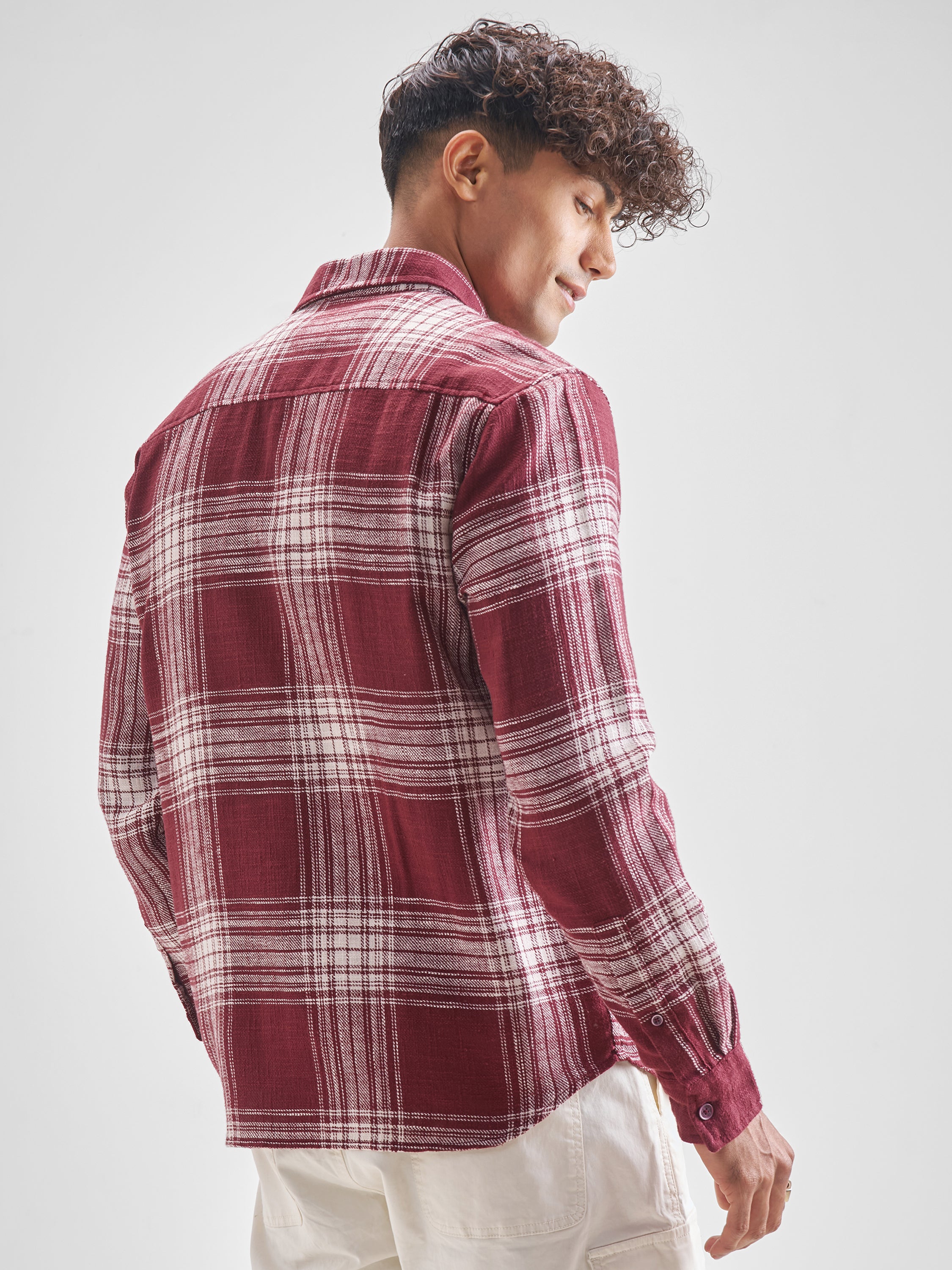 Highlander Men Red Checked Relaxed Fit Casual Shirt - Red - Image 3